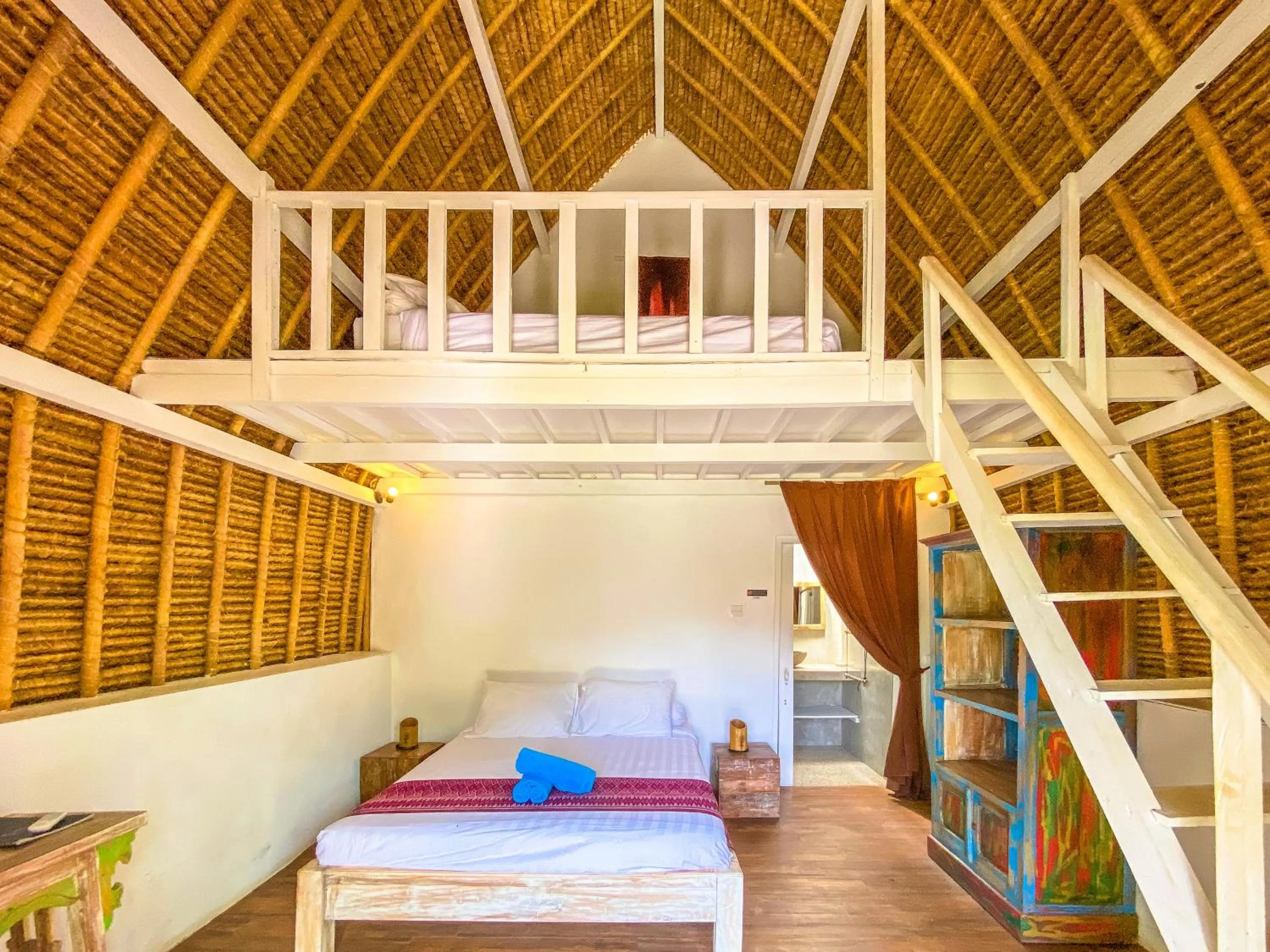 Photo of the whole room, Bed in Namaste Bungalows
