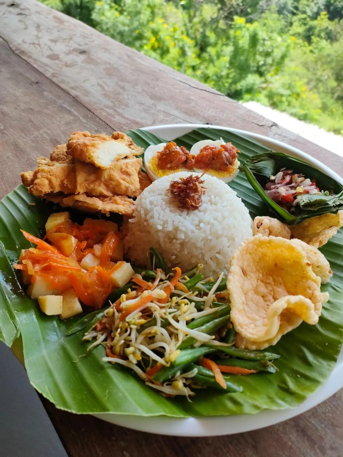 Restaurant/places to eat in Namaste Bungalows Resort