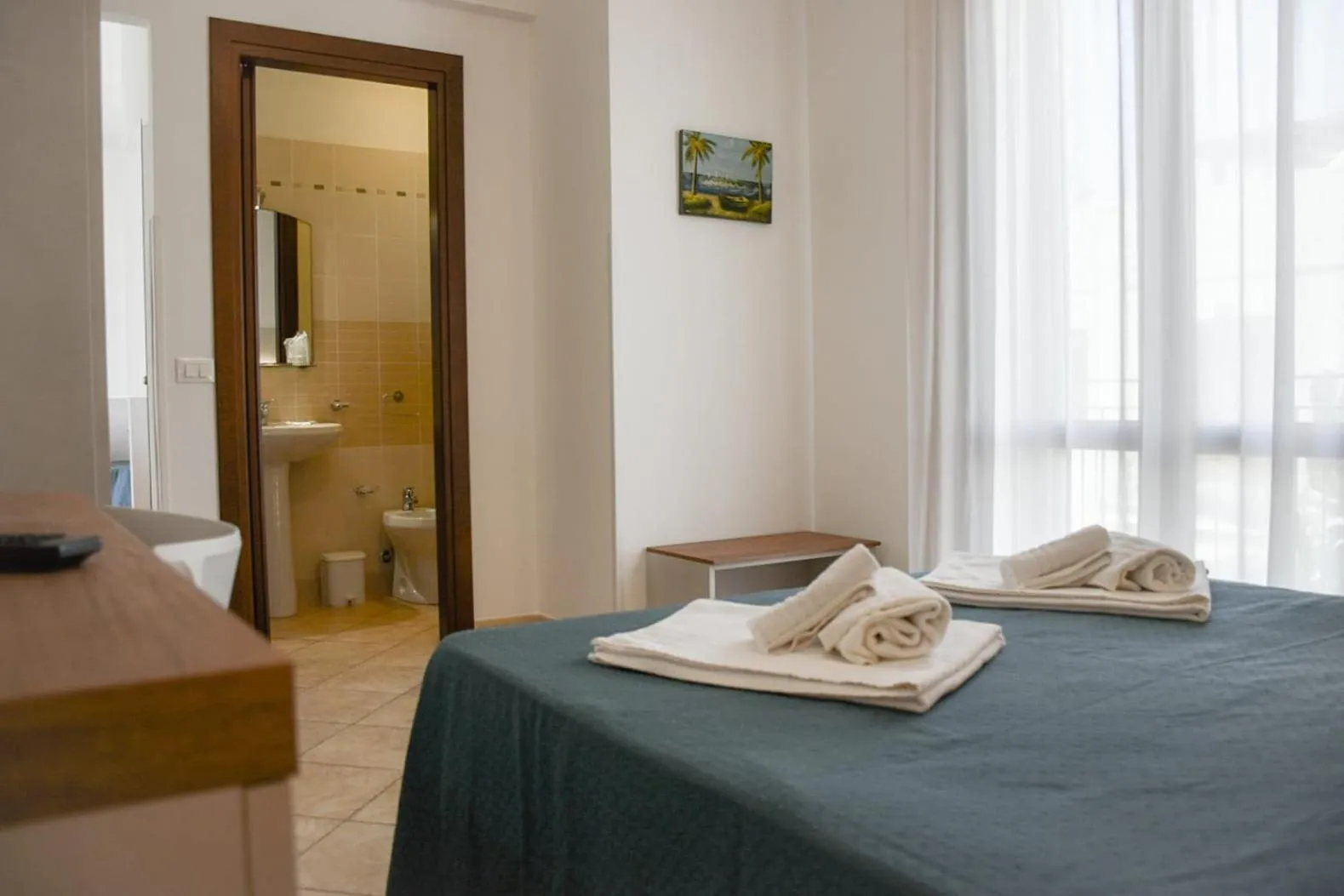 Bedroom, Bed in Hotel Sikania