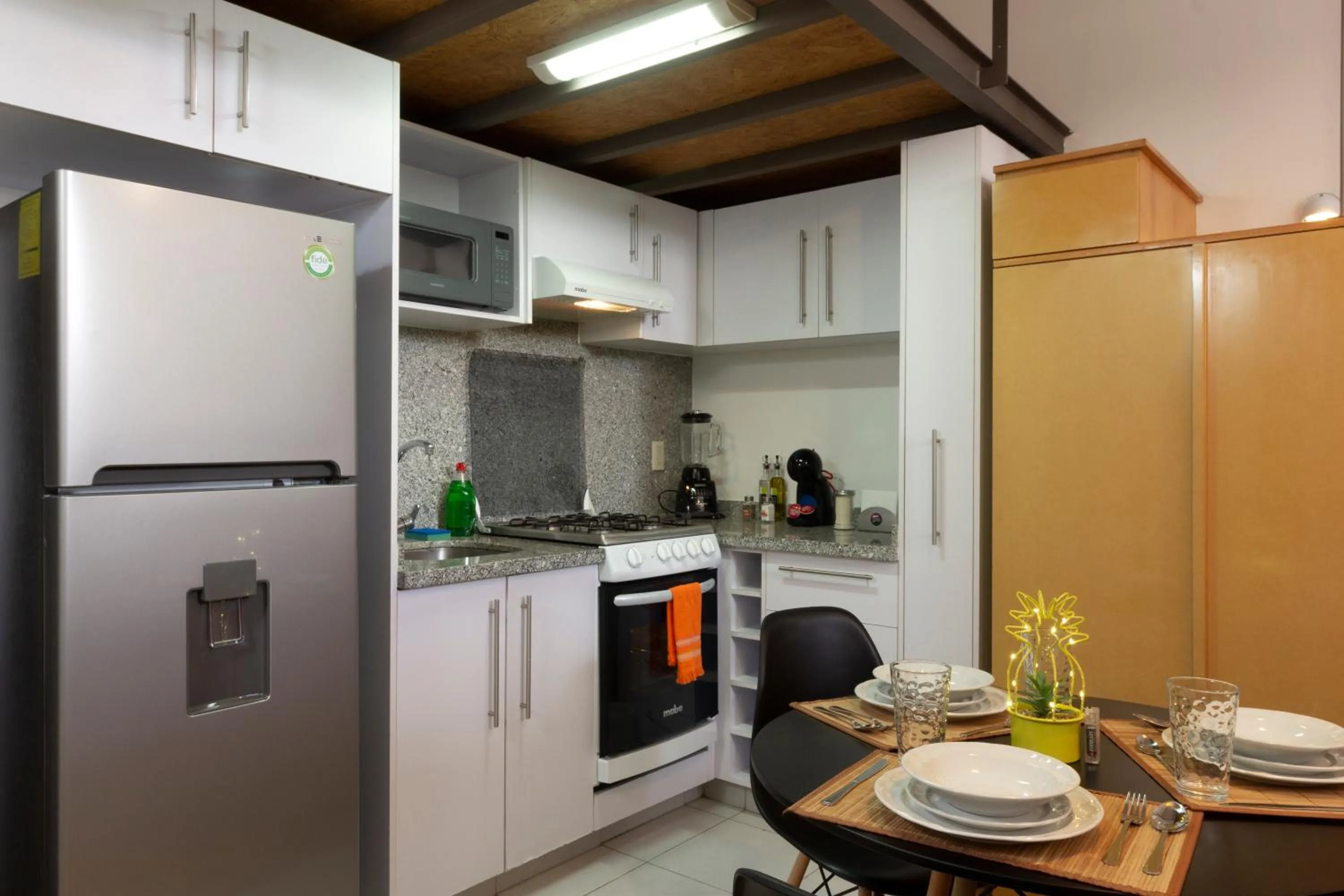 Kitchen or kitchenette in Prosperidad by HomiRent