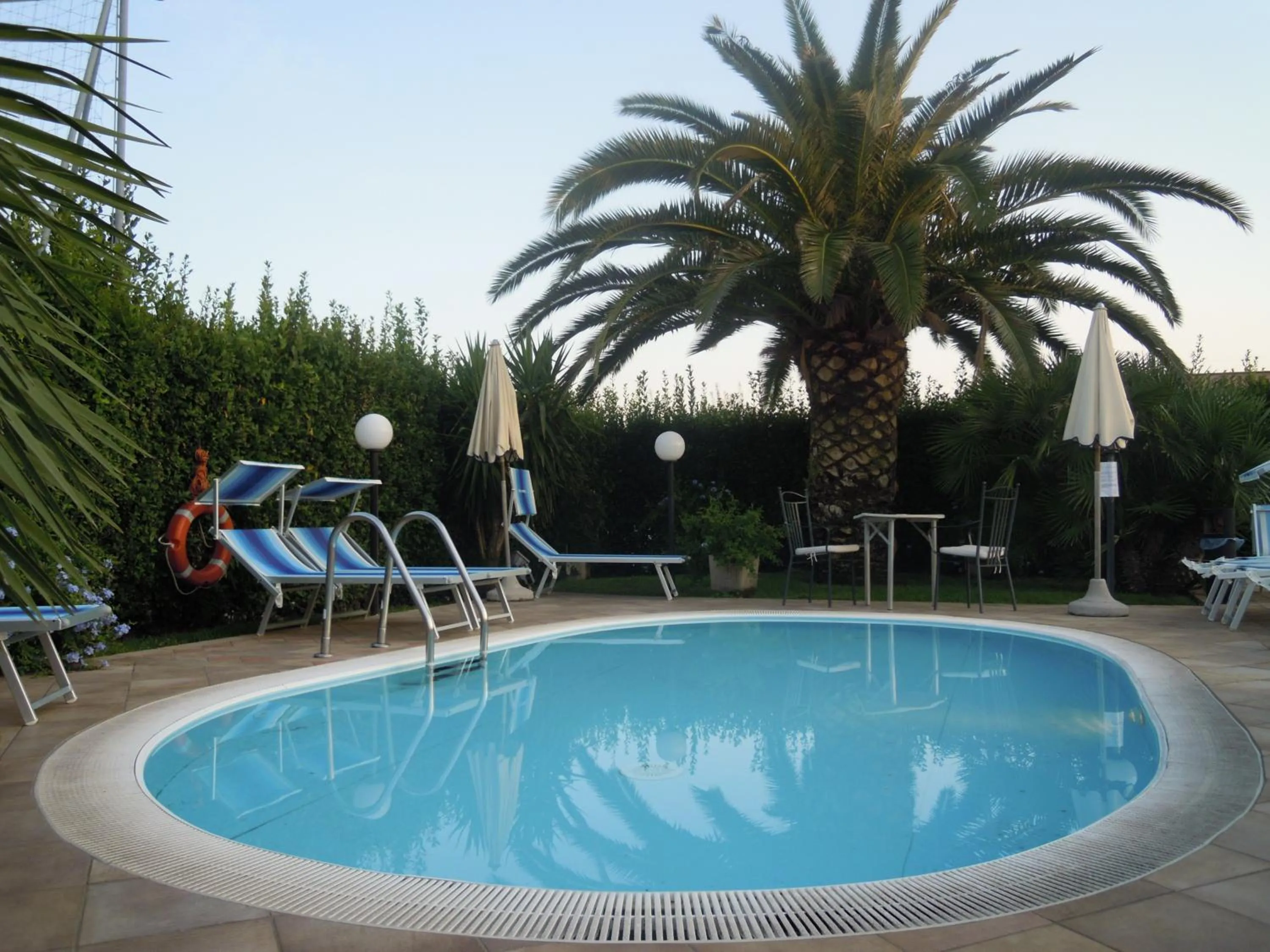Swimming pool in Hotel Villa Medici