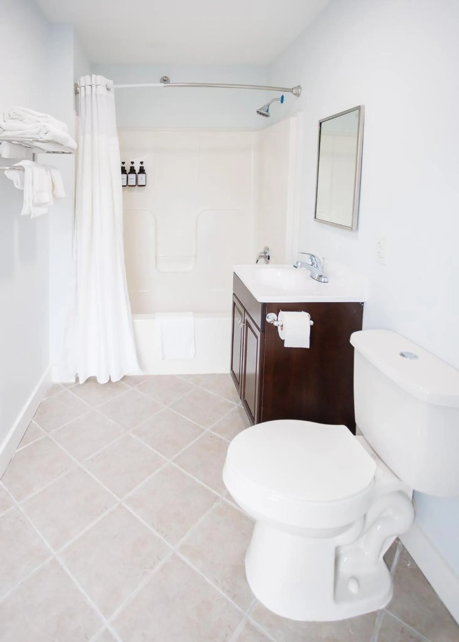 Bathroom in Hotel Callista