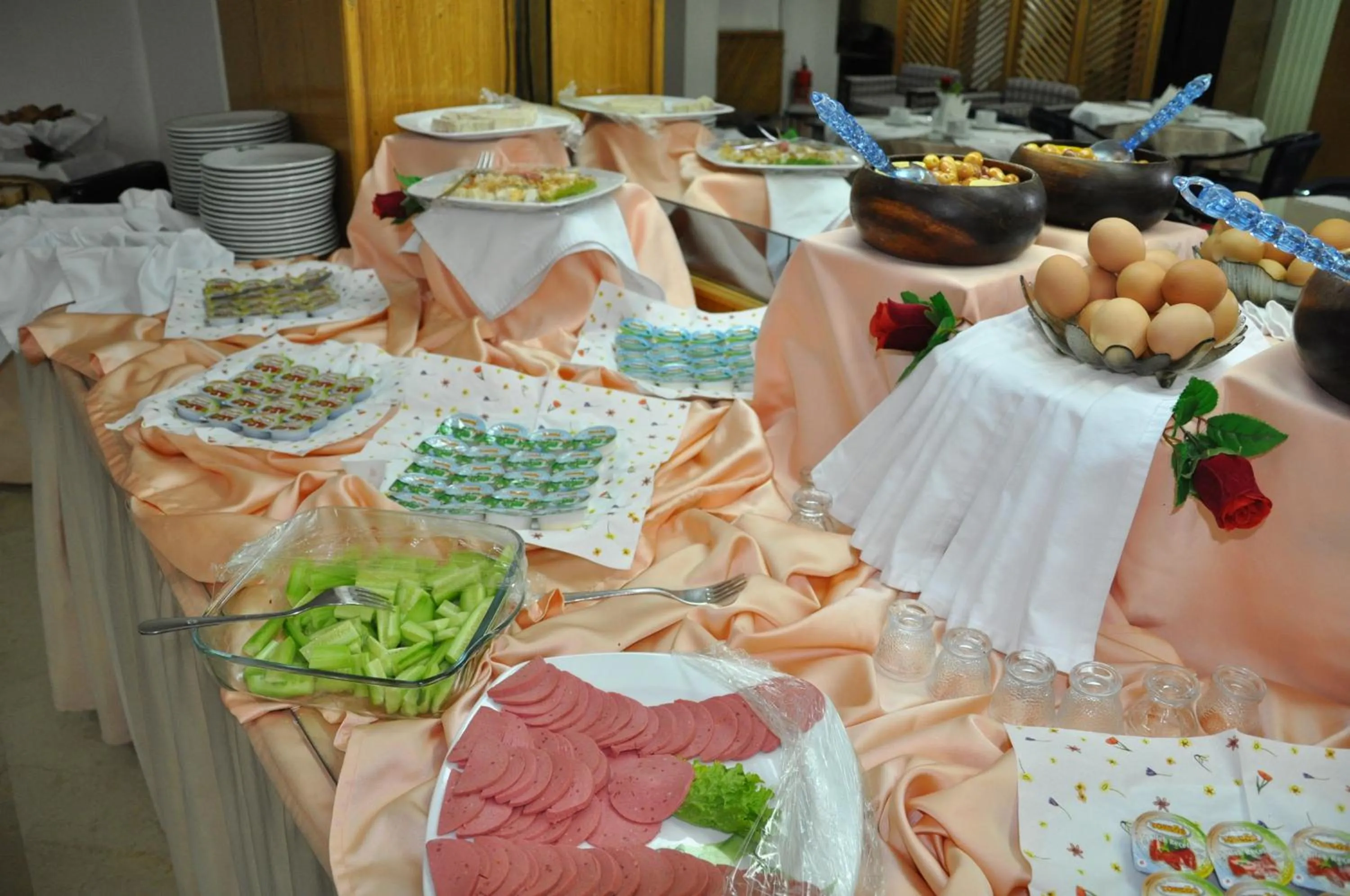 Food and drinks in İzmir Otel Kabaçam