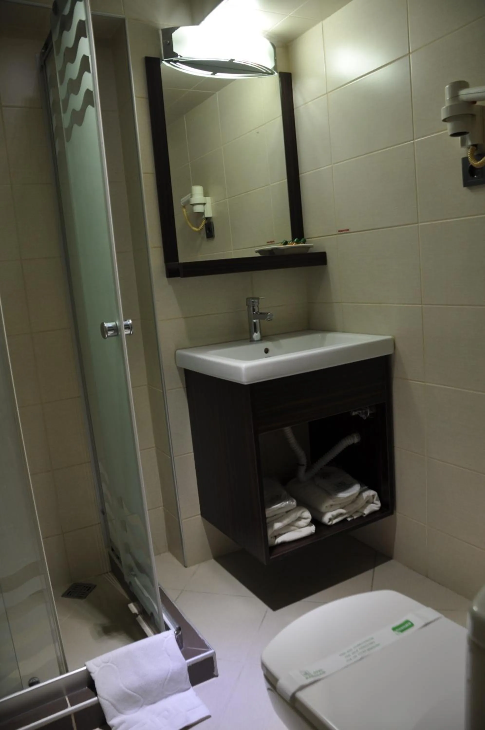 Bathroom in İzmir Otel Kabaçam