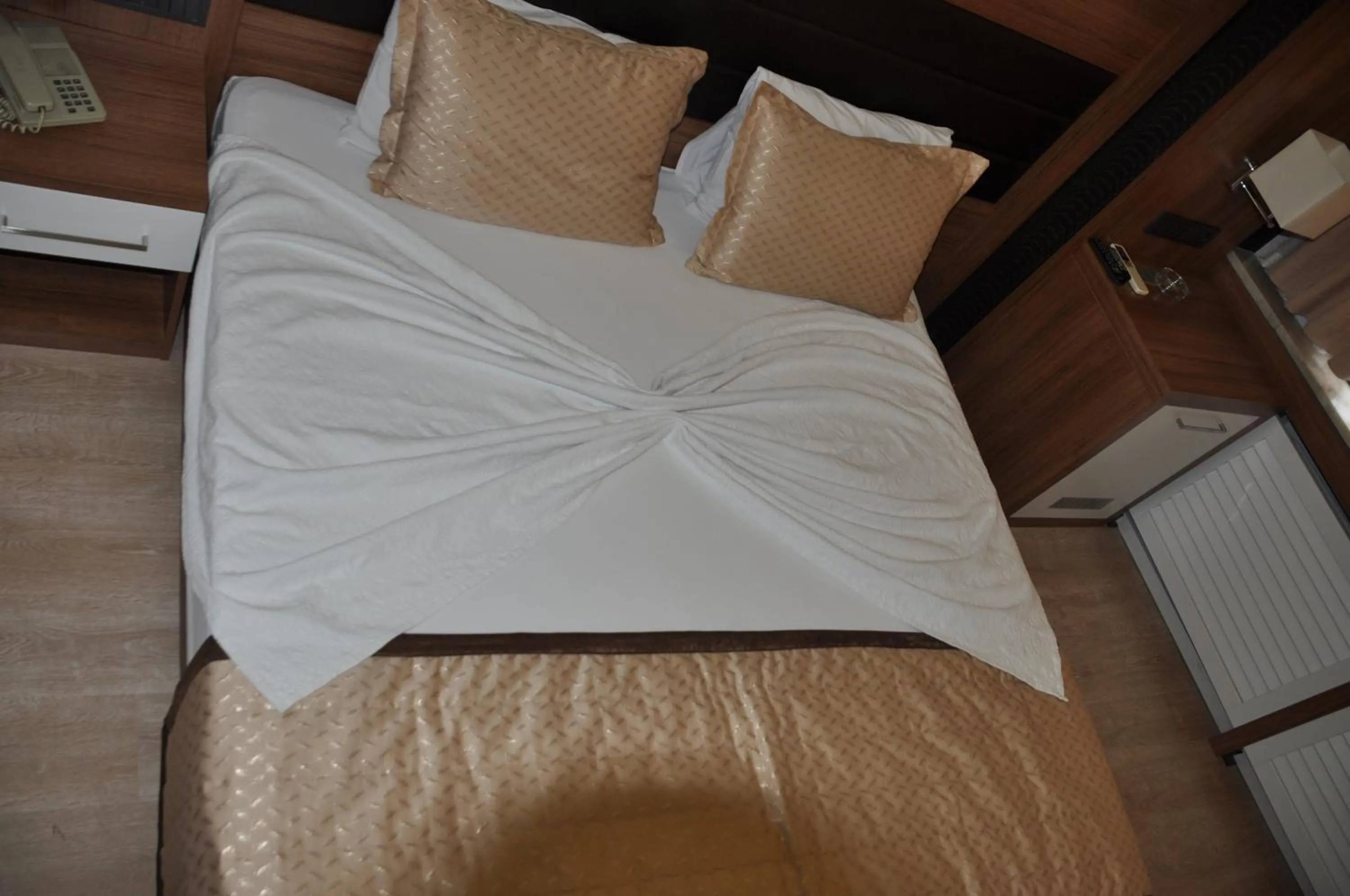 bunk bed, Bed in İzmir Otel Kabaçam