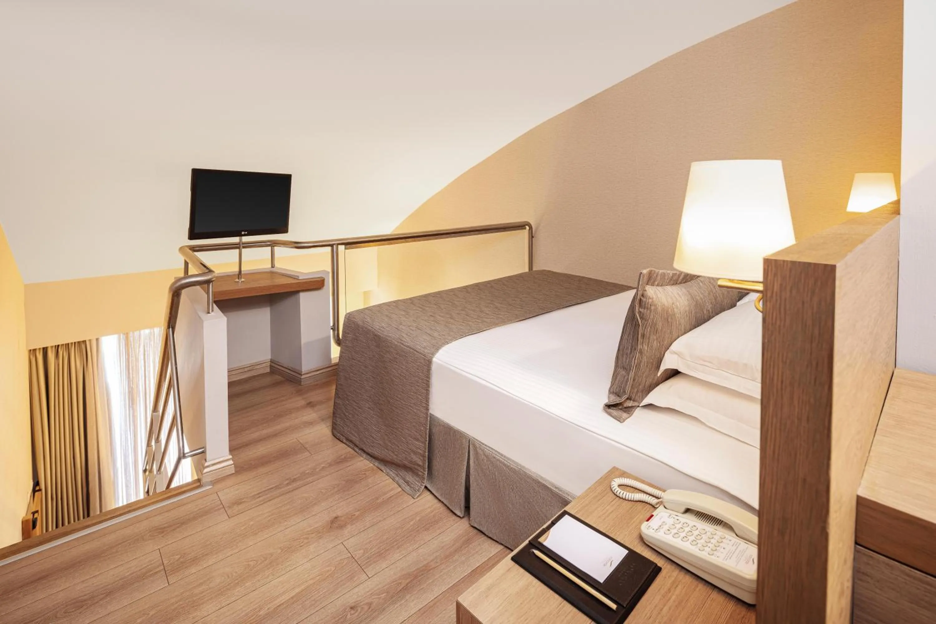 TV and multimedia, Bed in Concorde De Luxe Resort Lara Antalya- Prive Ultra All Inclusive