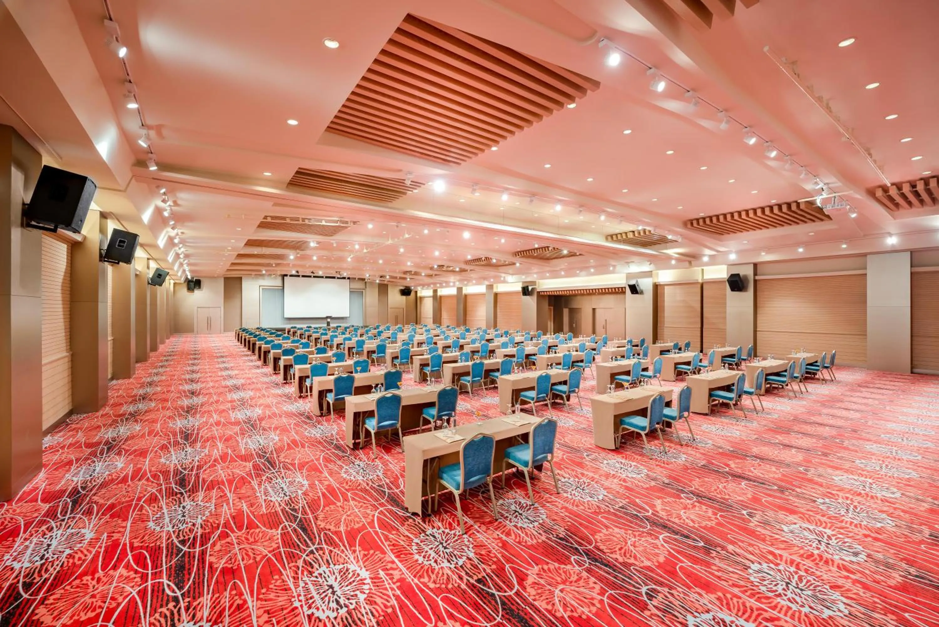 Meeting/conference room in Concorde De Luxe Resort Lara Antalya- Prive Ultra All Inclusive