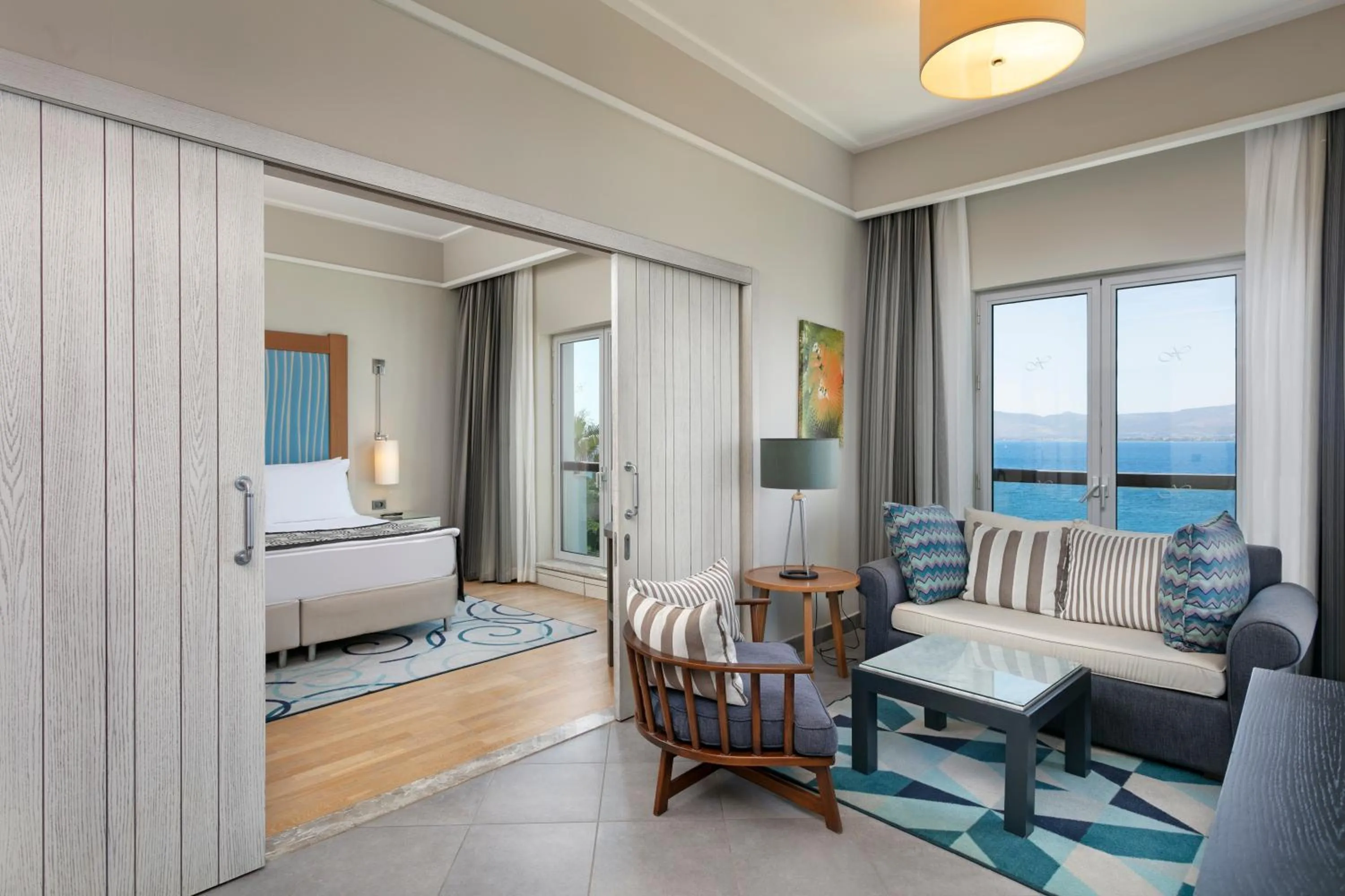 Bed in Xanadu Island