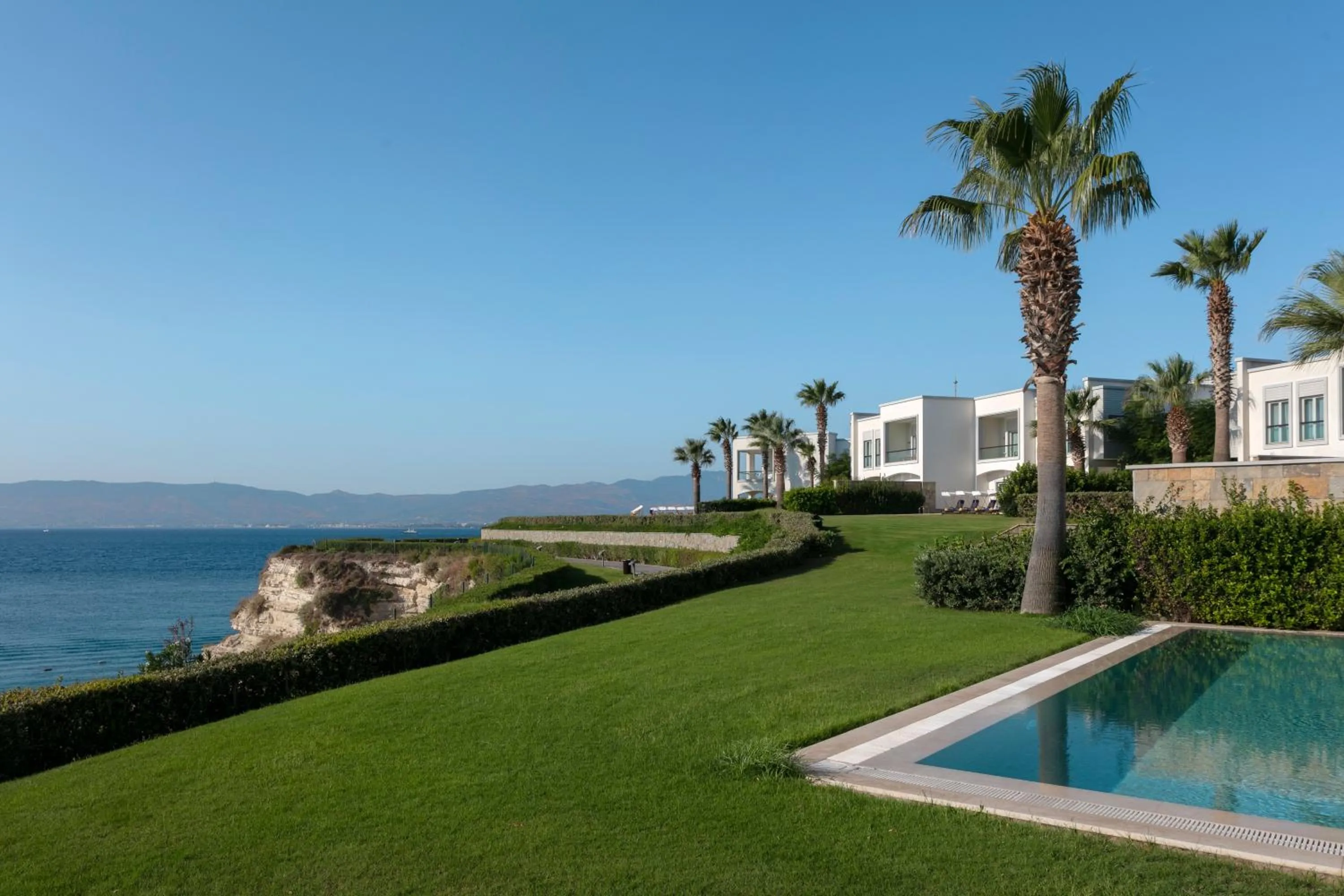 Property building in Xanadu Island