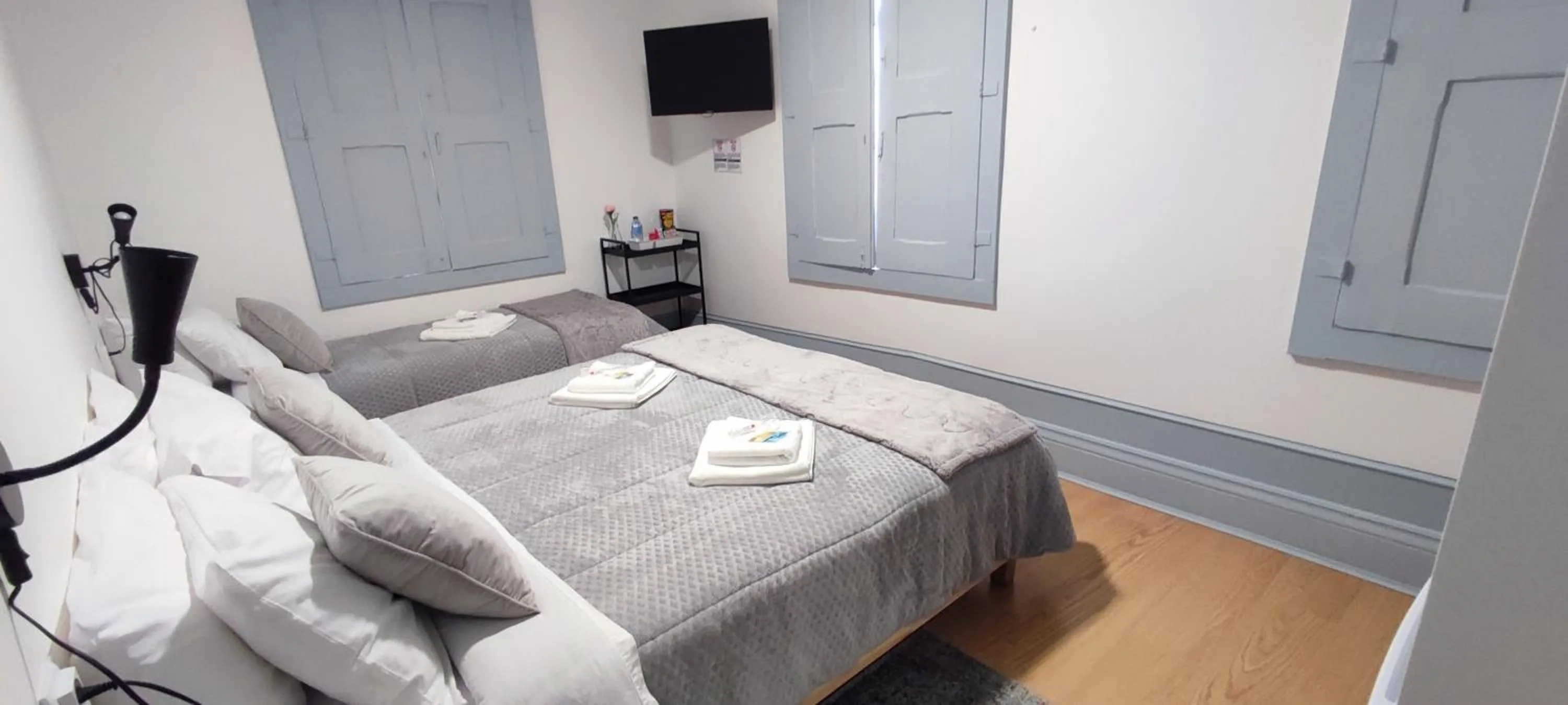 Bedroom, Bed in Vila Santa Cruz Guest House