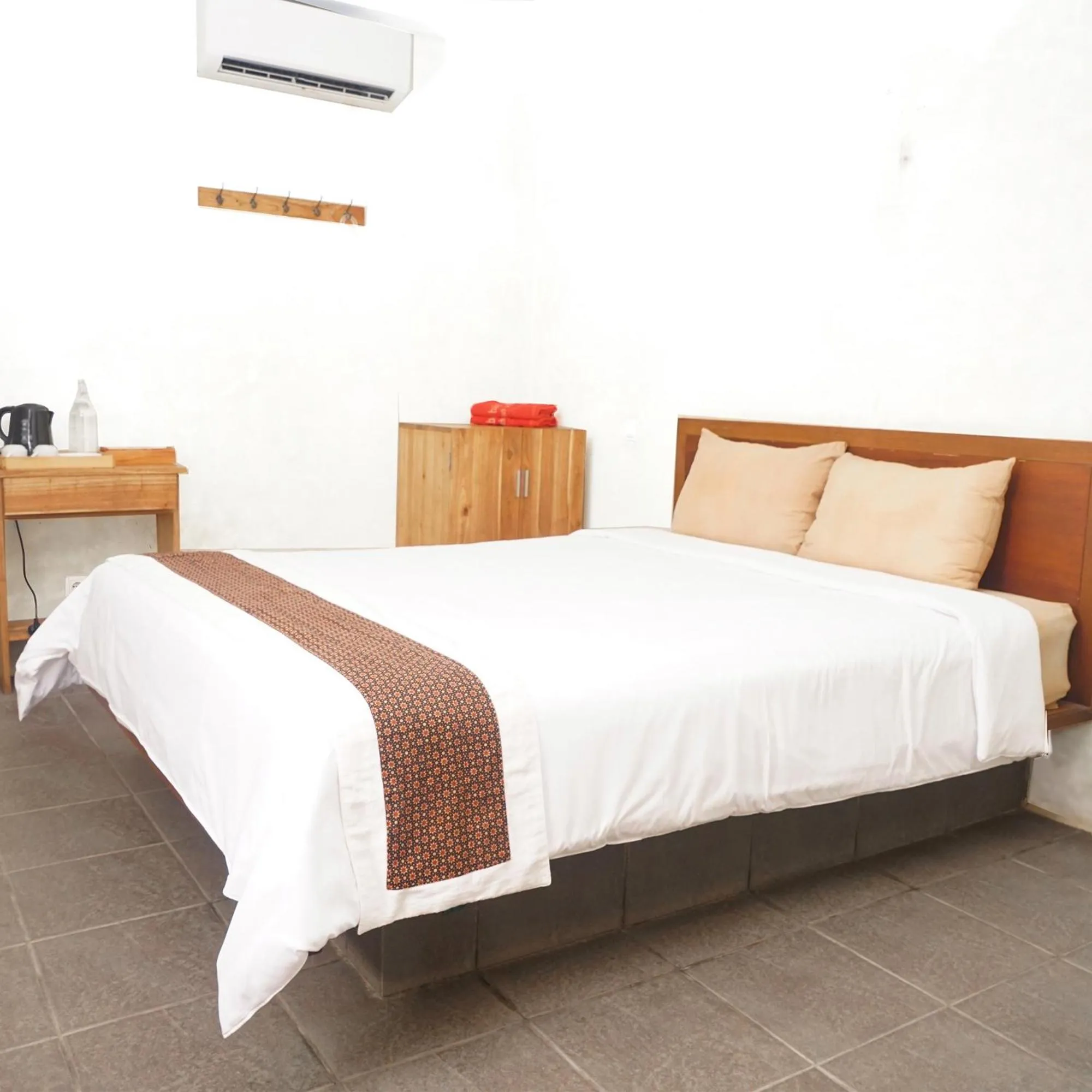 Bedroom, Bed in Bale Karang Cottages