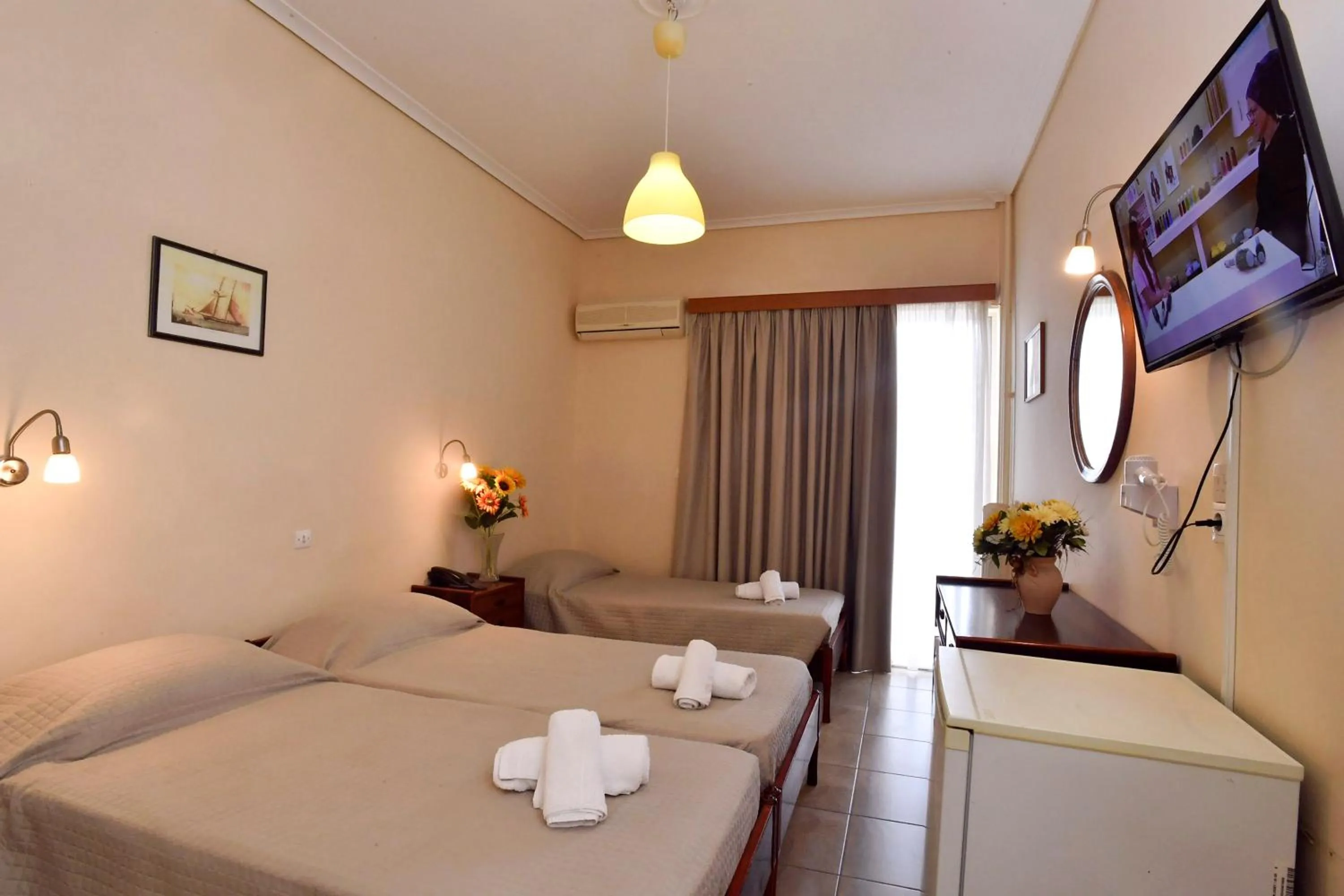 Photo of the whole room, Bed in Siagas Beach Hotel