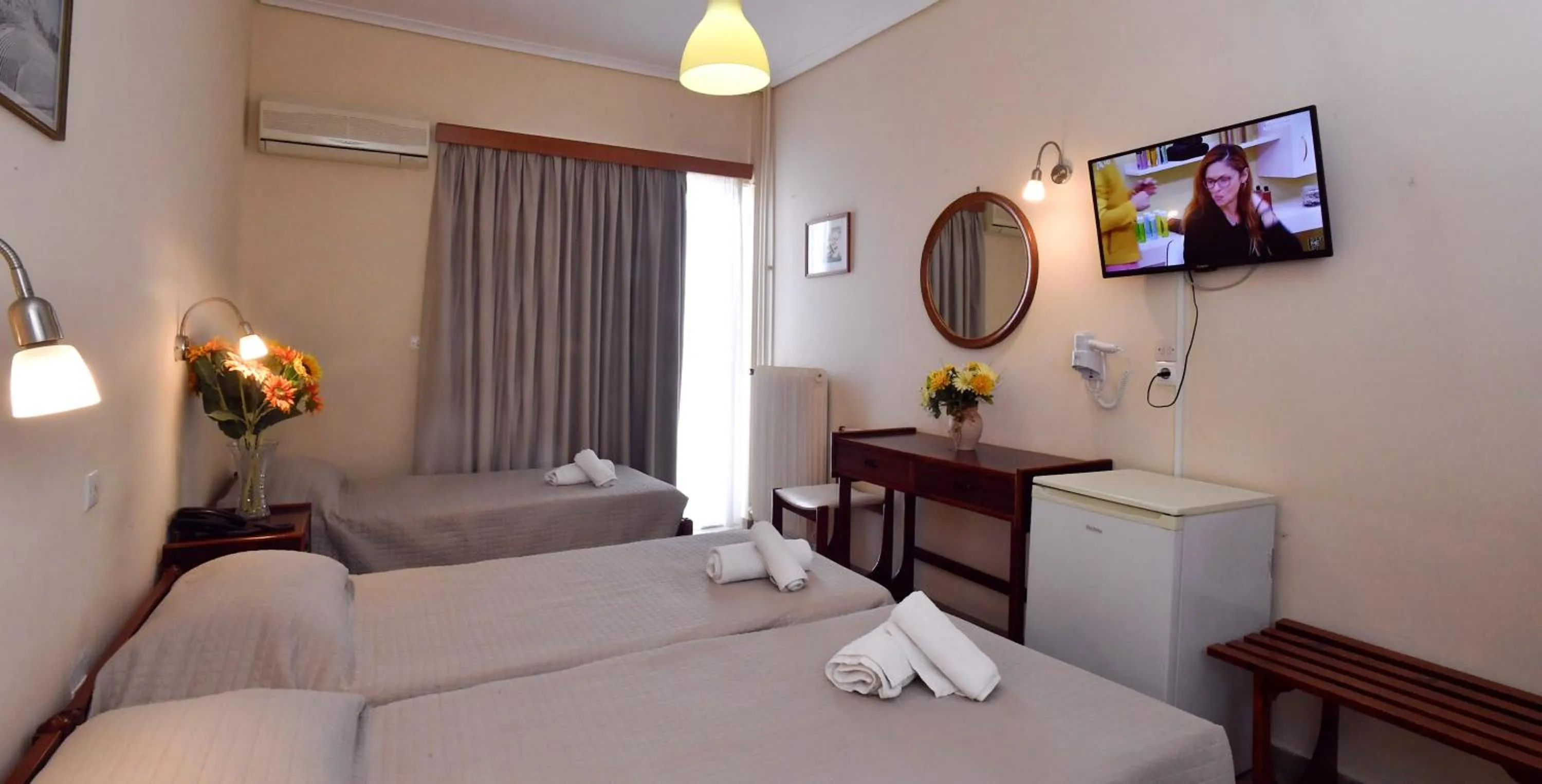 Photo of the whole room, Bed in Siagas Beach Hotel