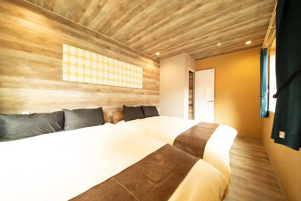 Bed in The BEEHIVE OTARU