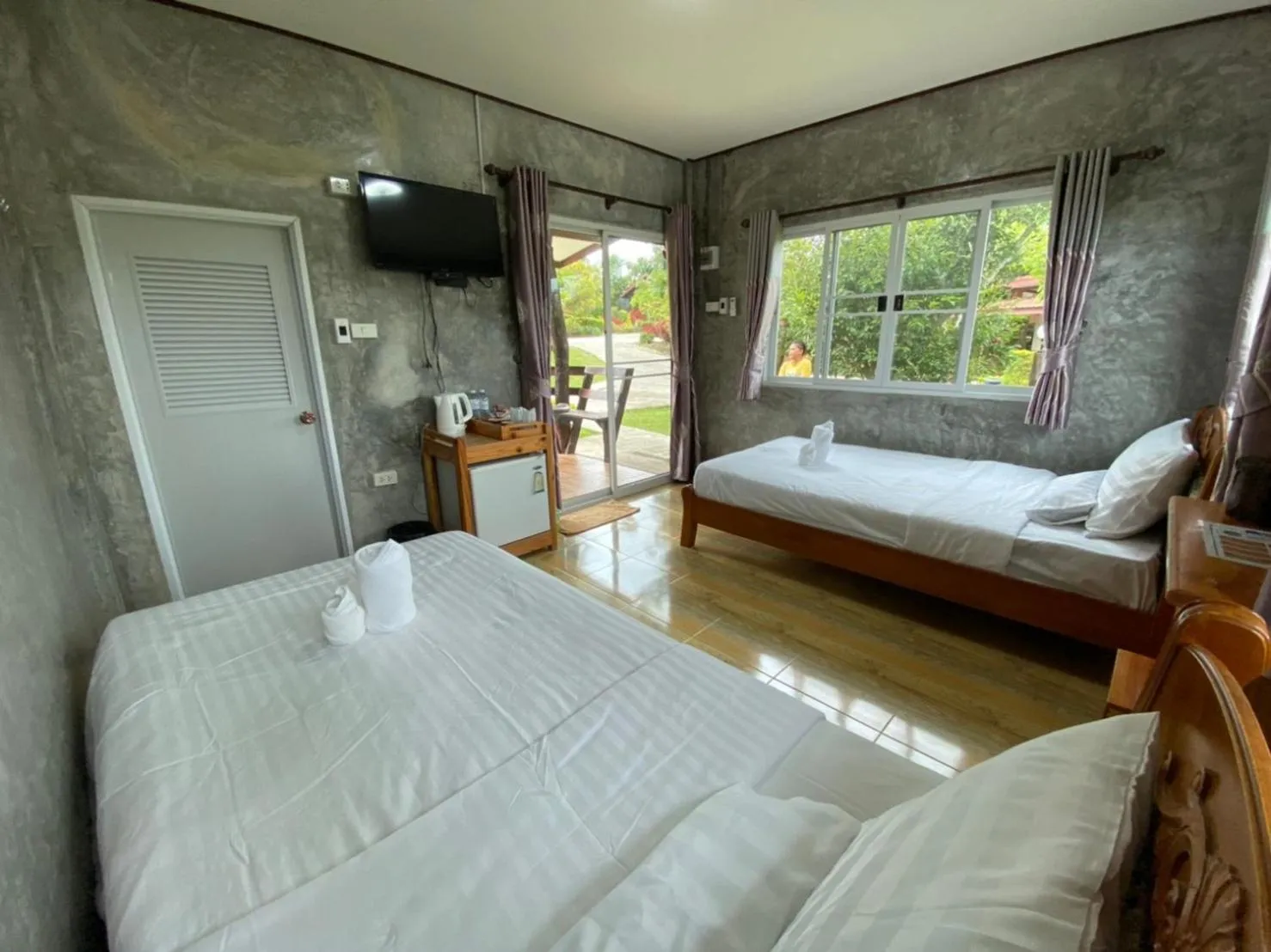 Photo of the whole room, Bed in Pruksa View Homestay