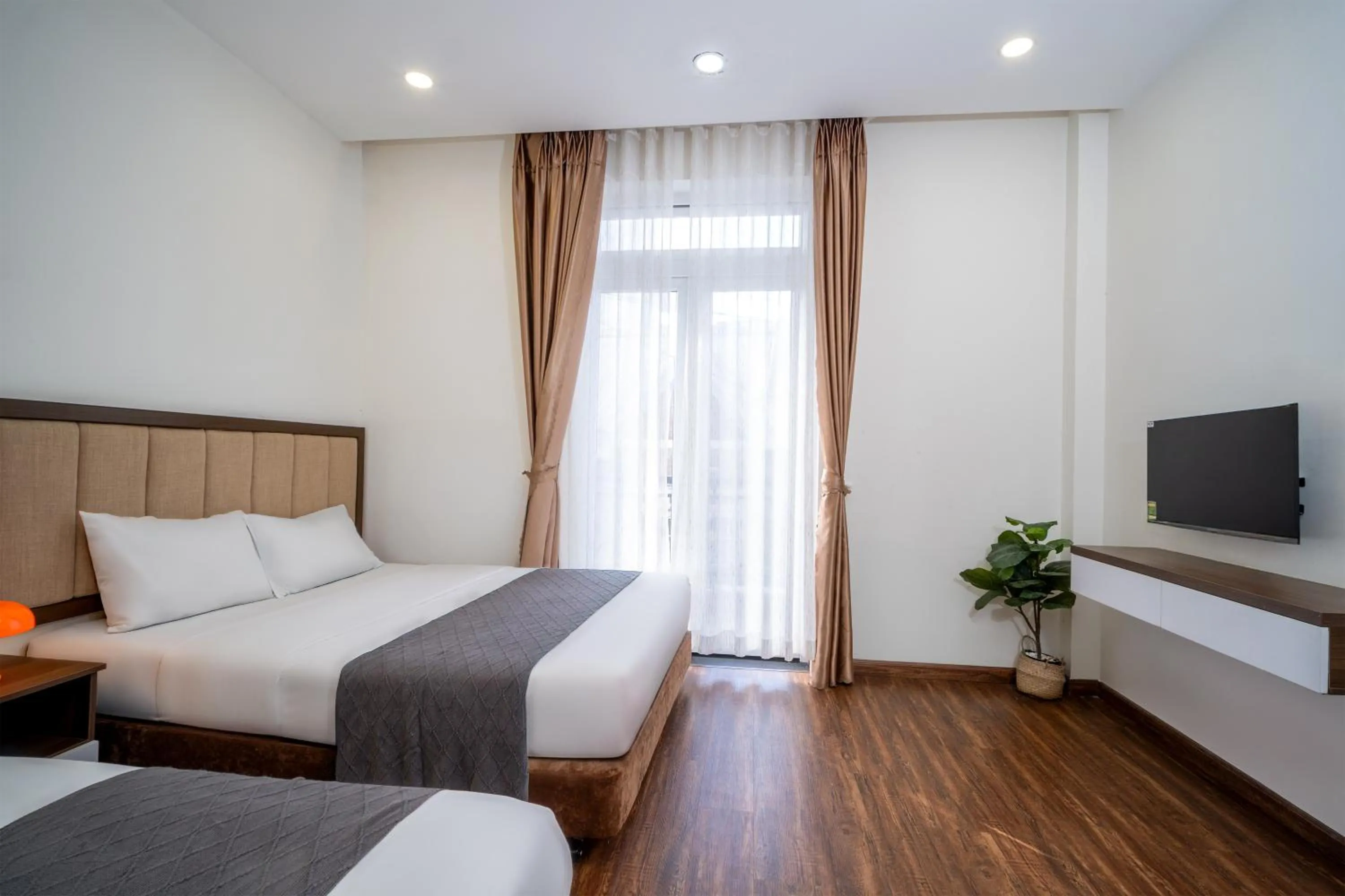 Dalat Blanc Hotel & Apartment