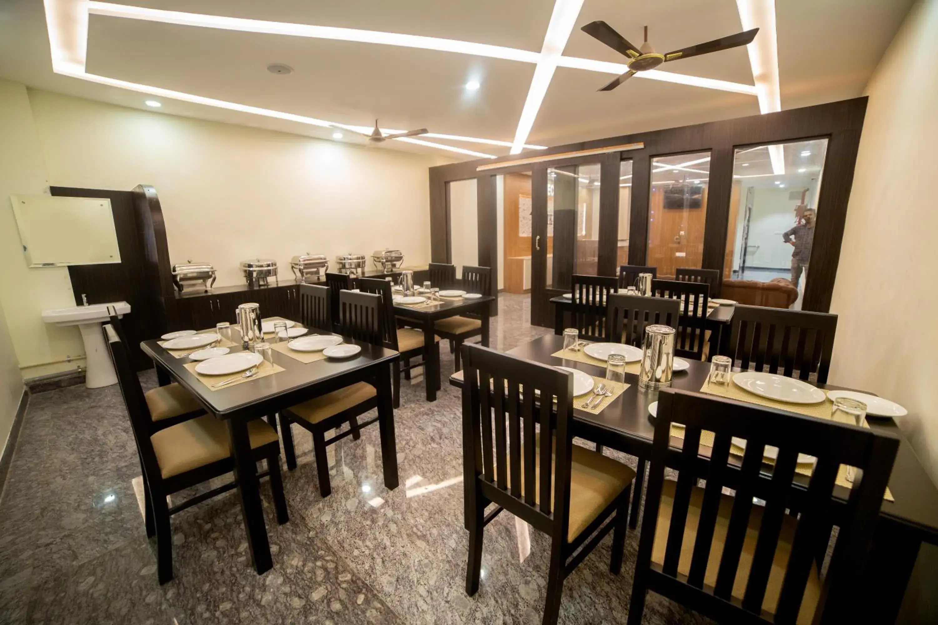 Suite with Balcony in TTK Residency Suite with Balcony in TTK Residency