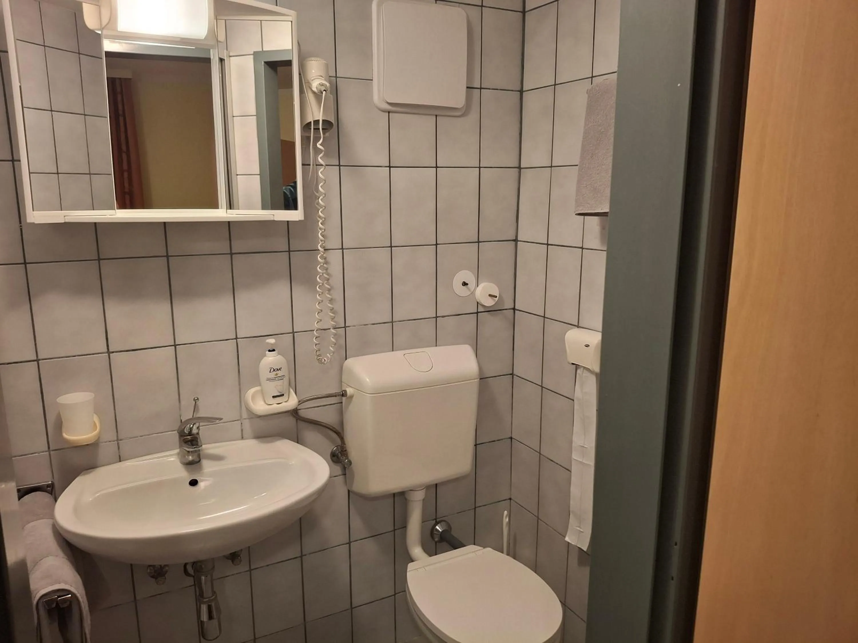 Bathroom in Hotel Denk Bed & Breakfast