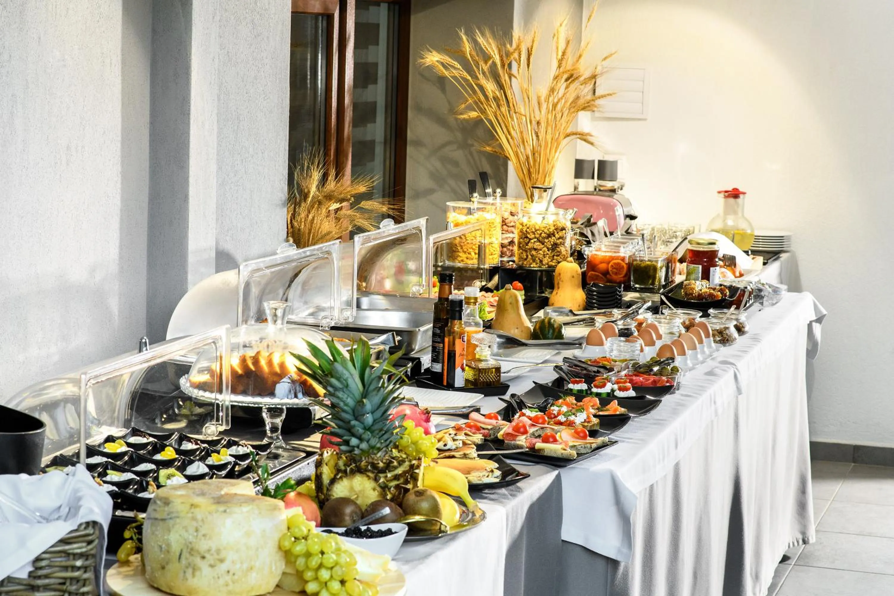 Continental breakfast in Gkeea Boutique Hotel