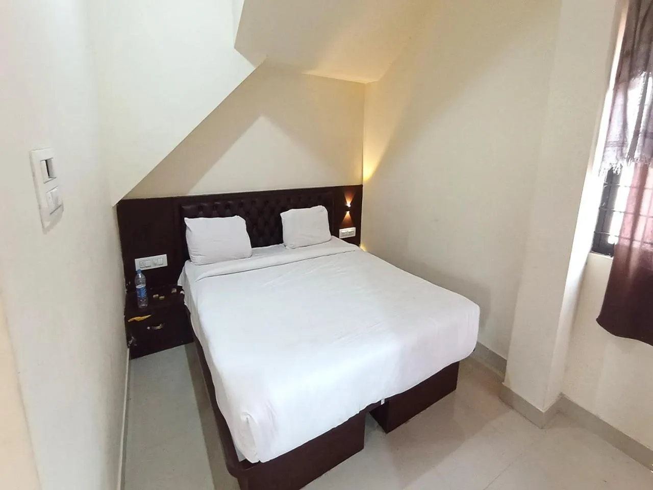 Bedroom, Bed in MG Residency