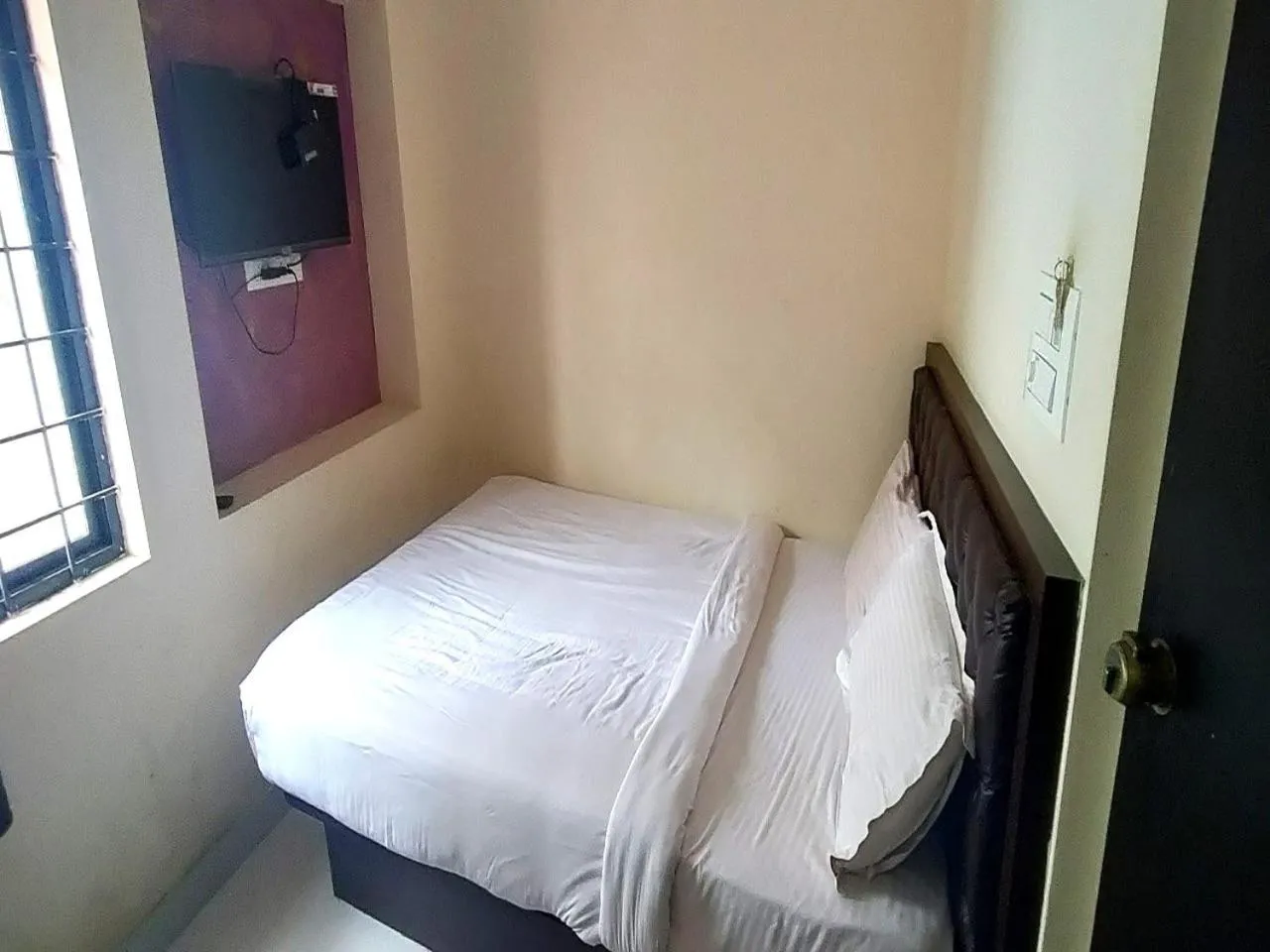 Bedroom, Bed in MG Residency