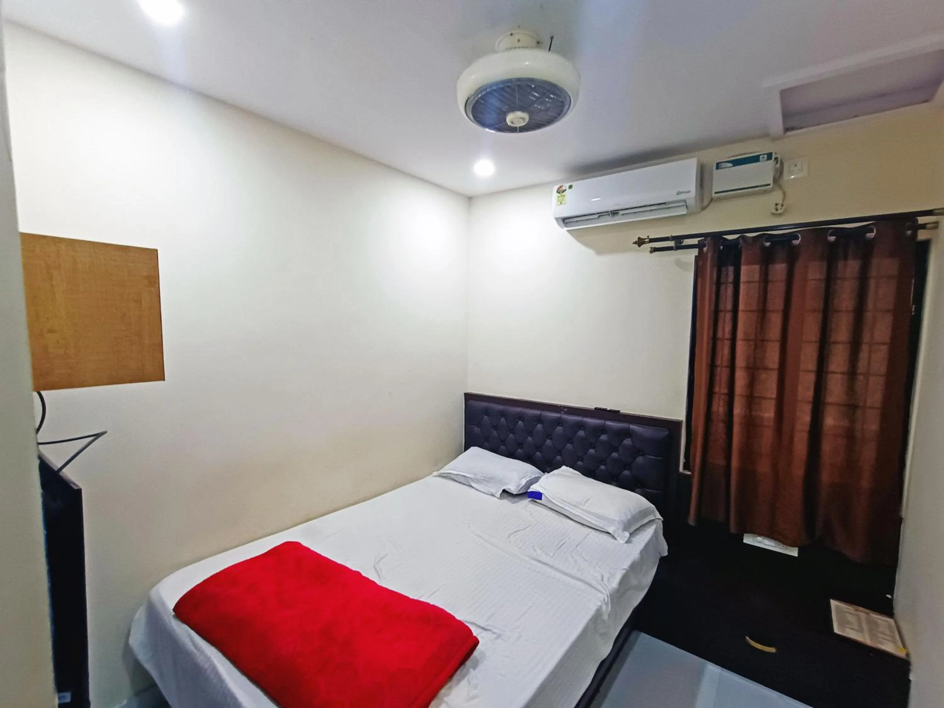 Bedroom, Bed in MG Residency