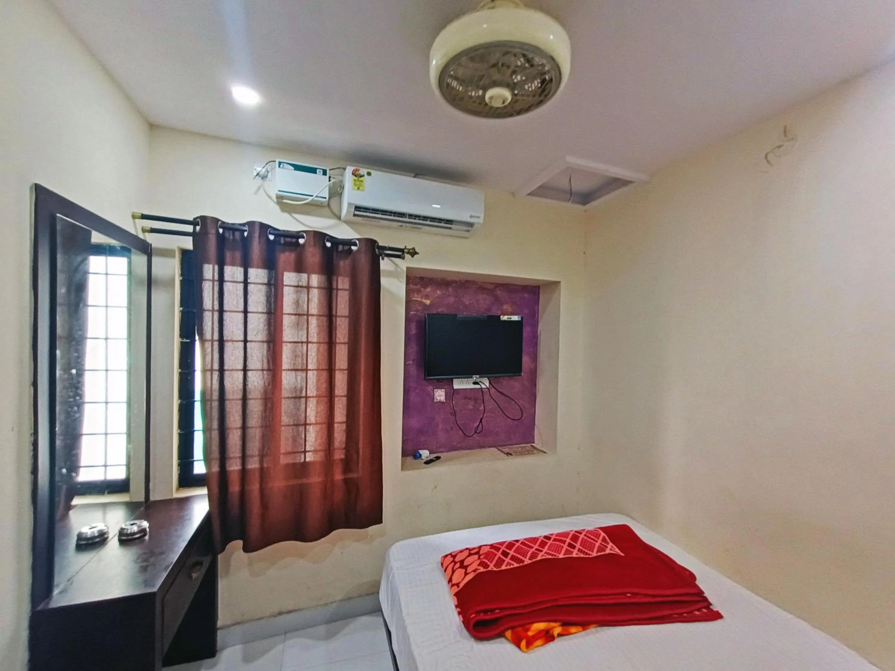 Bedroom, Bed in MG Residency