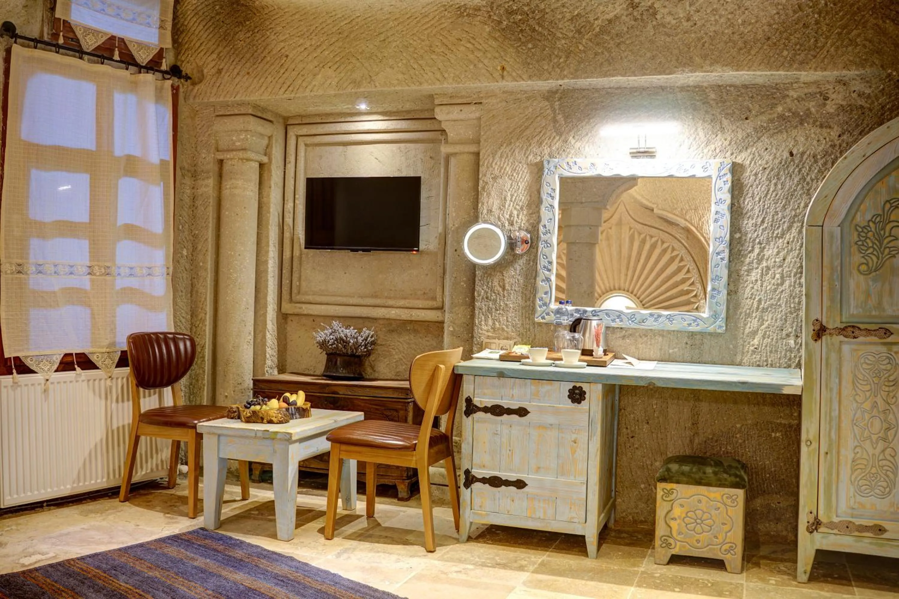 Seating area in Aşk-ı Nare Cave Hotel Swimming Pool Hot & SPA