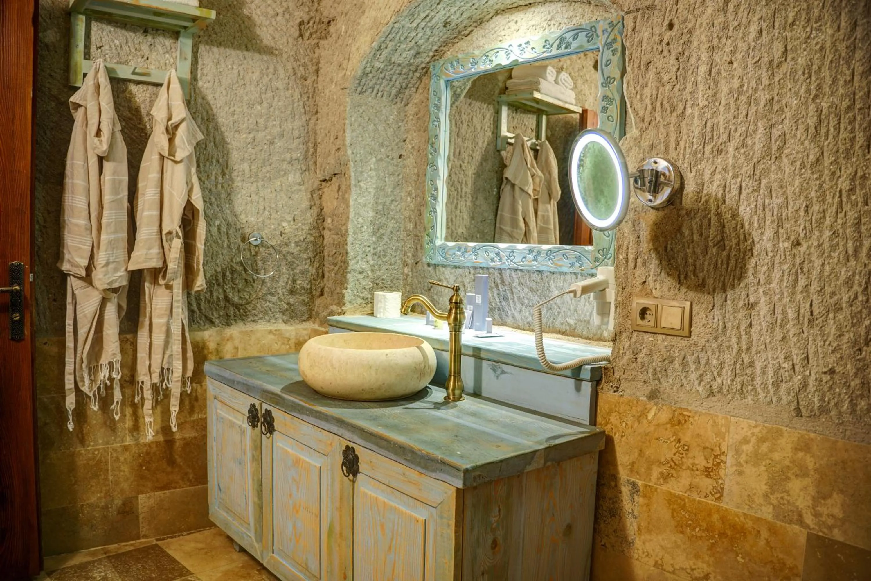 Bathroom in Aşk-ı Nare Cave Hotel Swimming Pool Hot & SPA