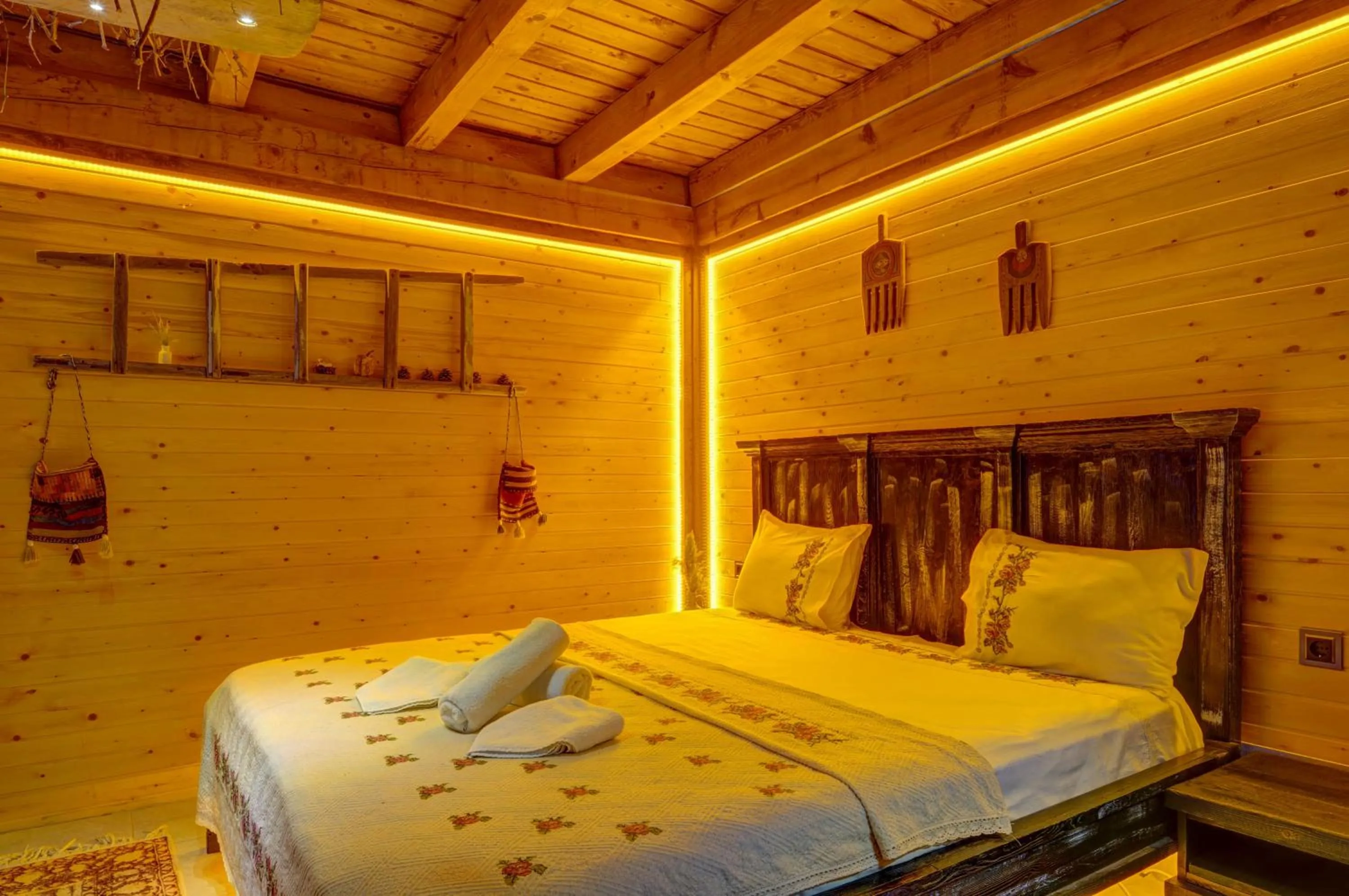 Bedroom, Bed in Aşk-ı Nare Cave Hotel Swimming Pool Hot & SPA