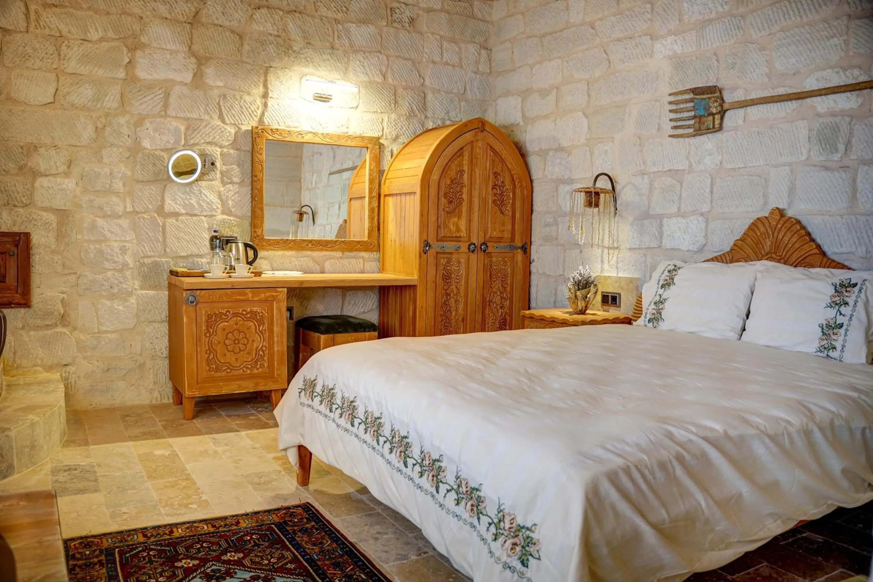 Photo of the whole room, Bed in Aşk-ı Nare Cave Hotel Swimming Pool Hot & SPA