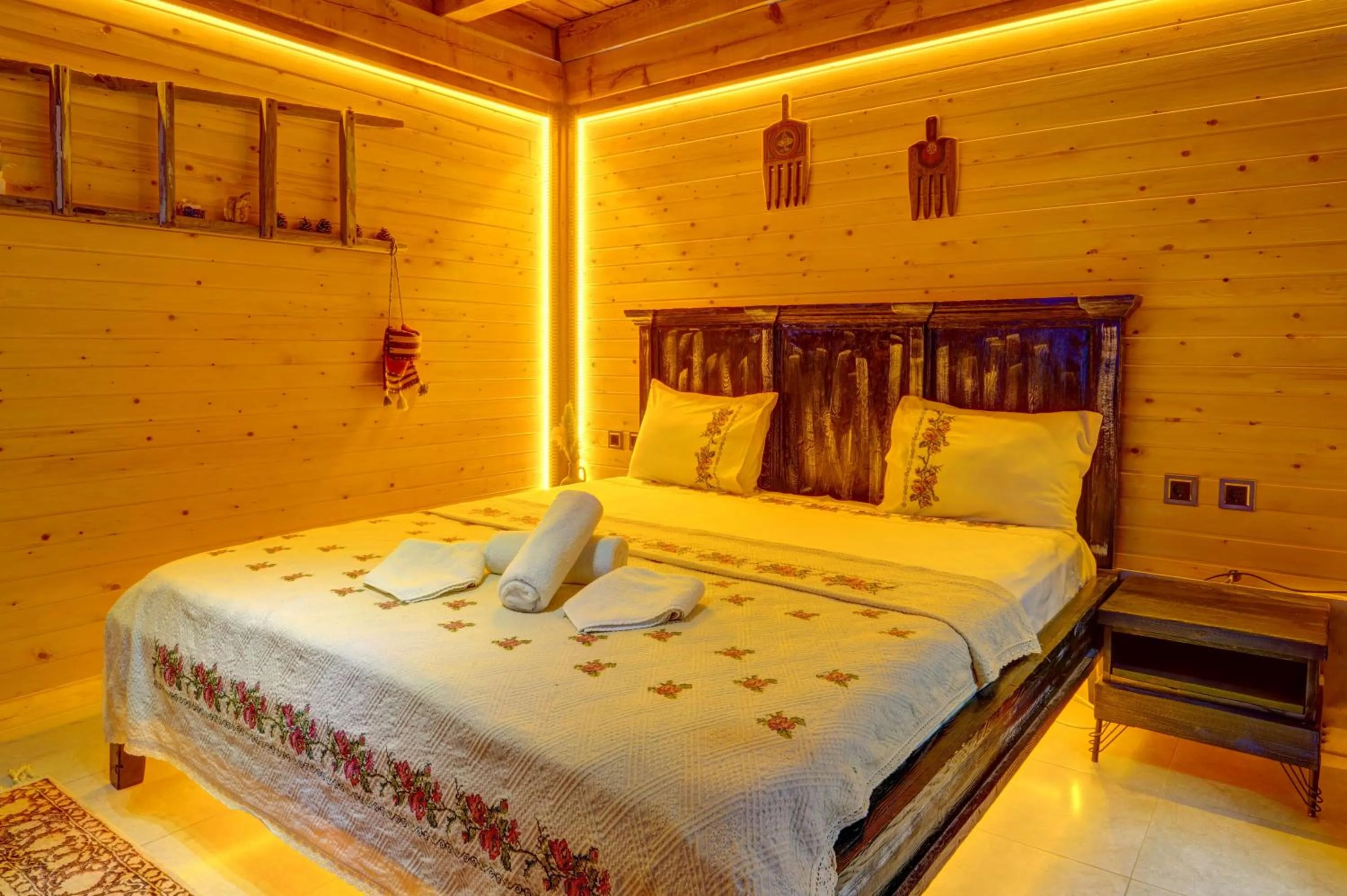 Bedroom, Bed in Aşk-ı Nare Cave Hotel Swimming Pool Hot & SPA