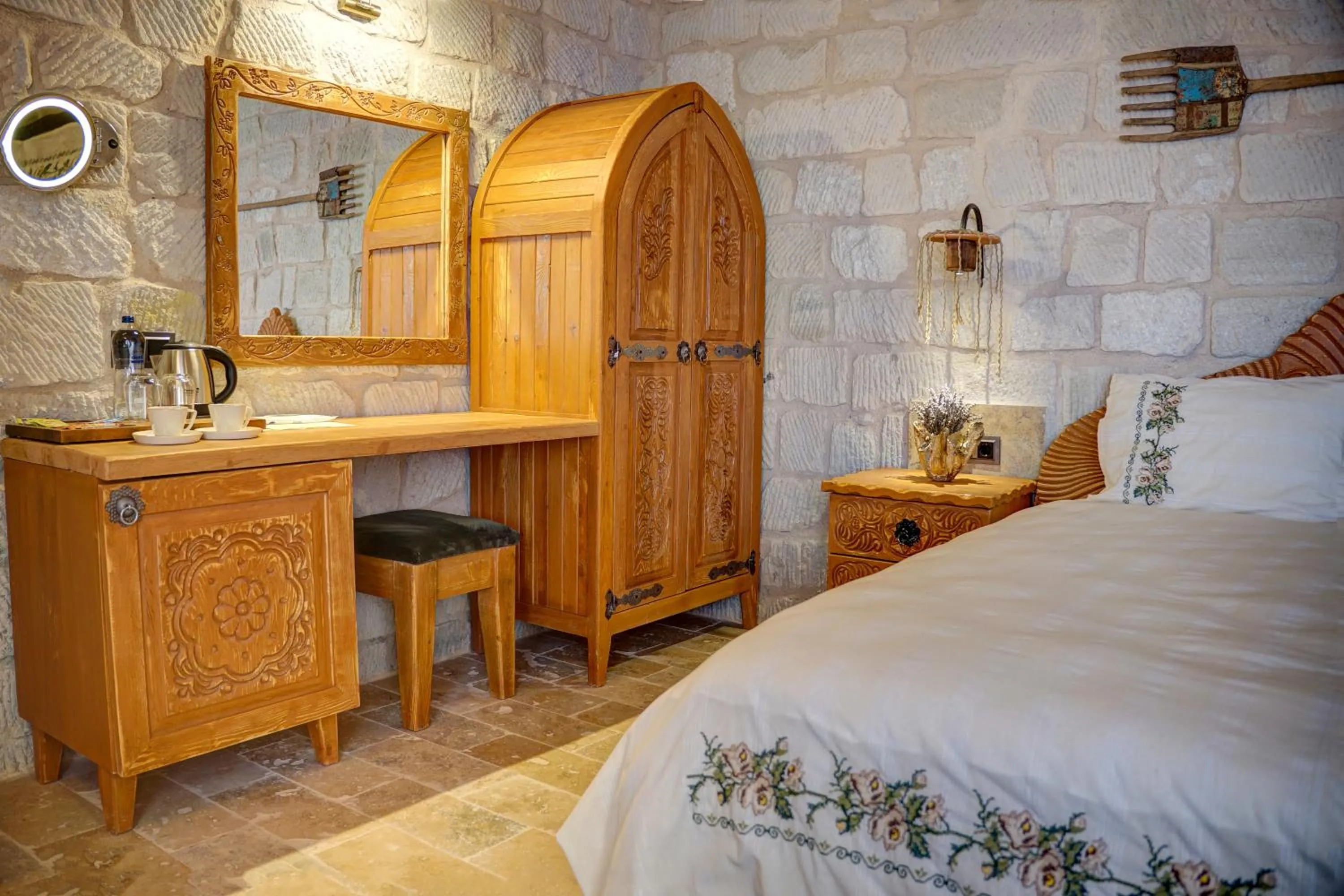 Coffee/tea facilities, Bed in Aşk-ı Nare Cave Hotel Swimming Pool Hot & SPA