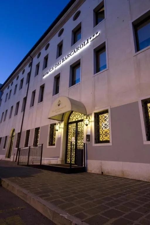 Property building in Cà Dei Barcaroli