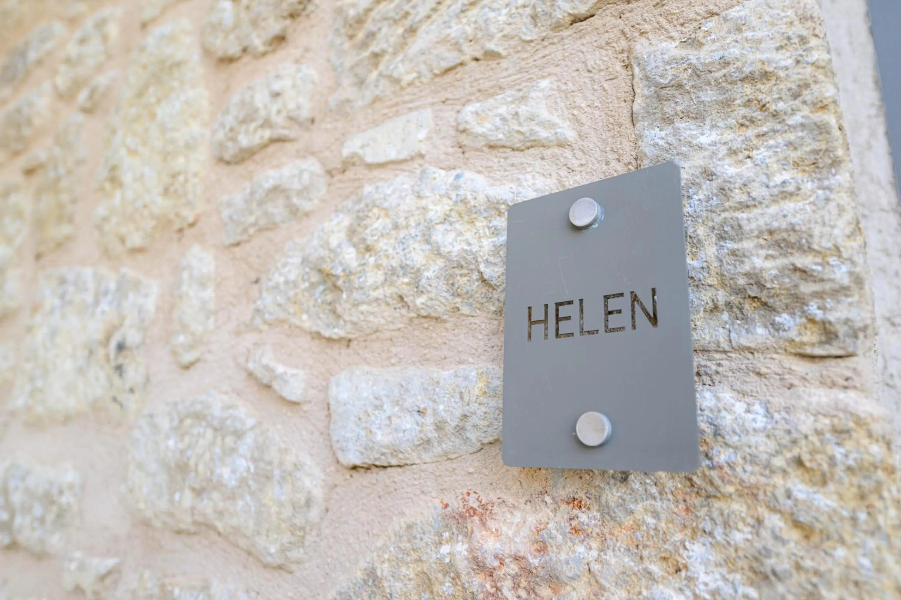 Kannas Mani Luxury Suites -Adults Friendly 14 Plus