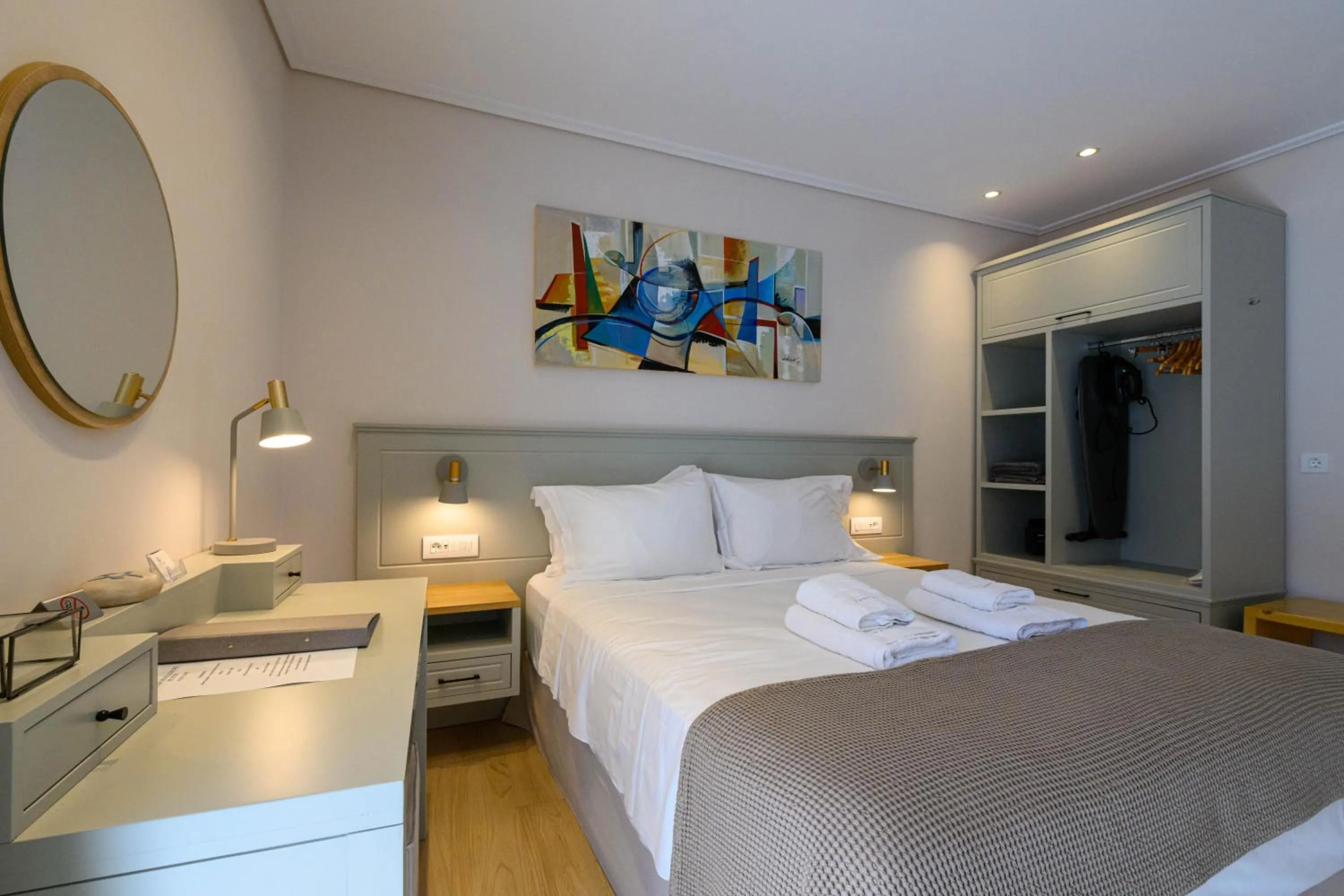 Bed in Kannas Mani Luxury Suites -Adults Friendly 14 Plus