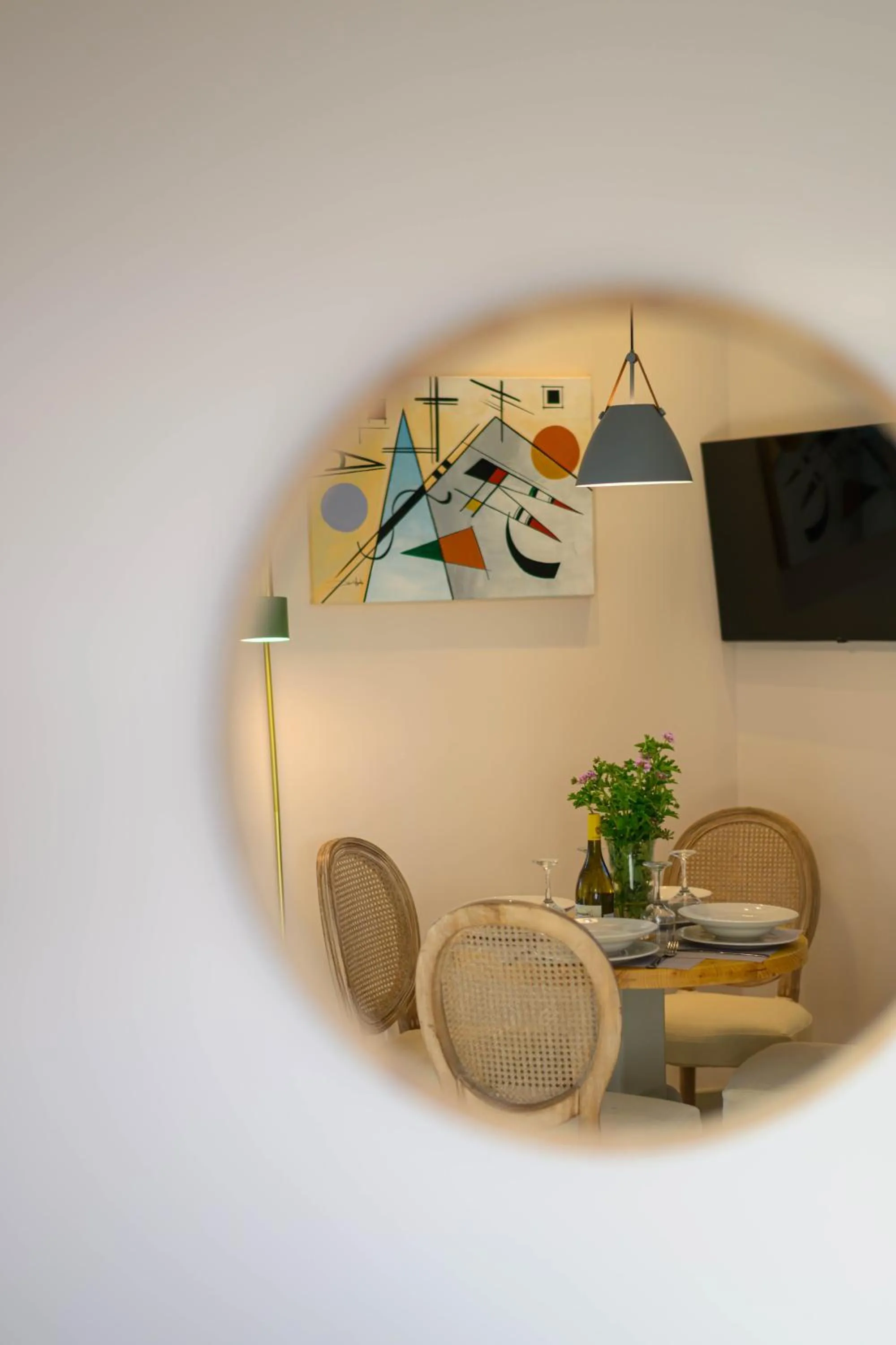 Kannas Mani Luxury Suites -Adults Friendly 14 Plus