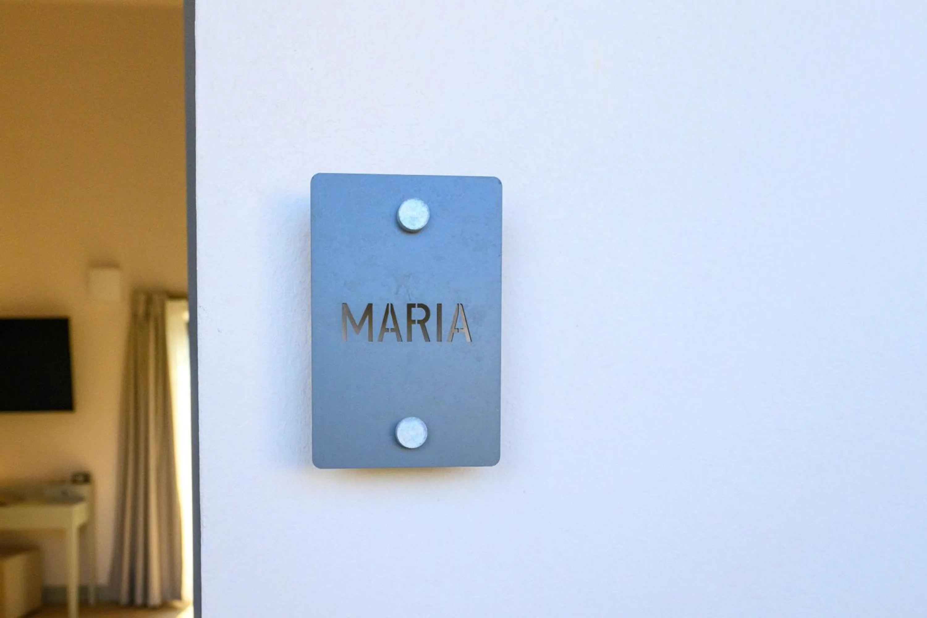 Kannas Mani Luxury Suites -Adults Friendly 14 Plus