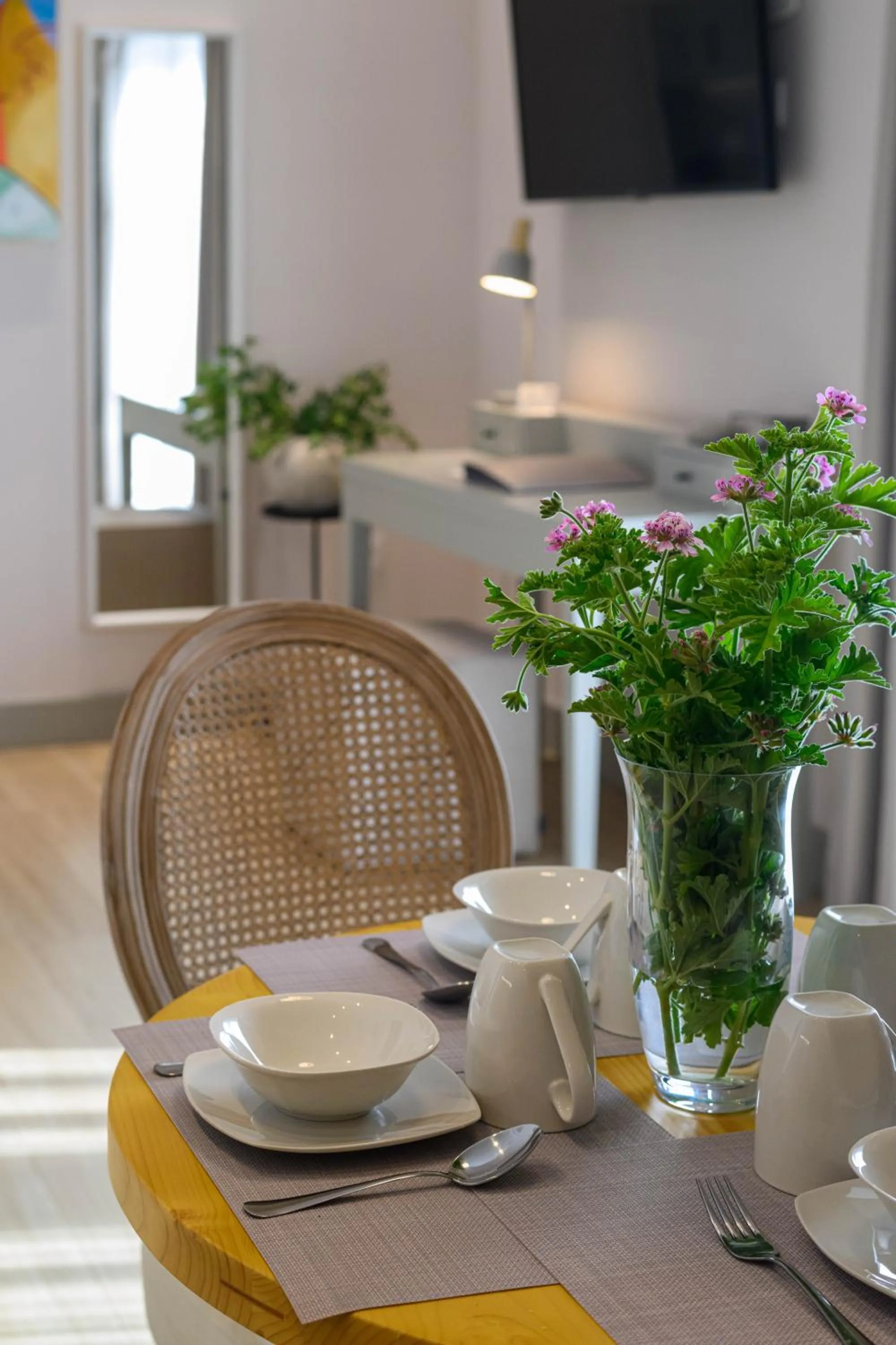 Kannas Mani Luxury Suites -Adults Friendly 14 Plus