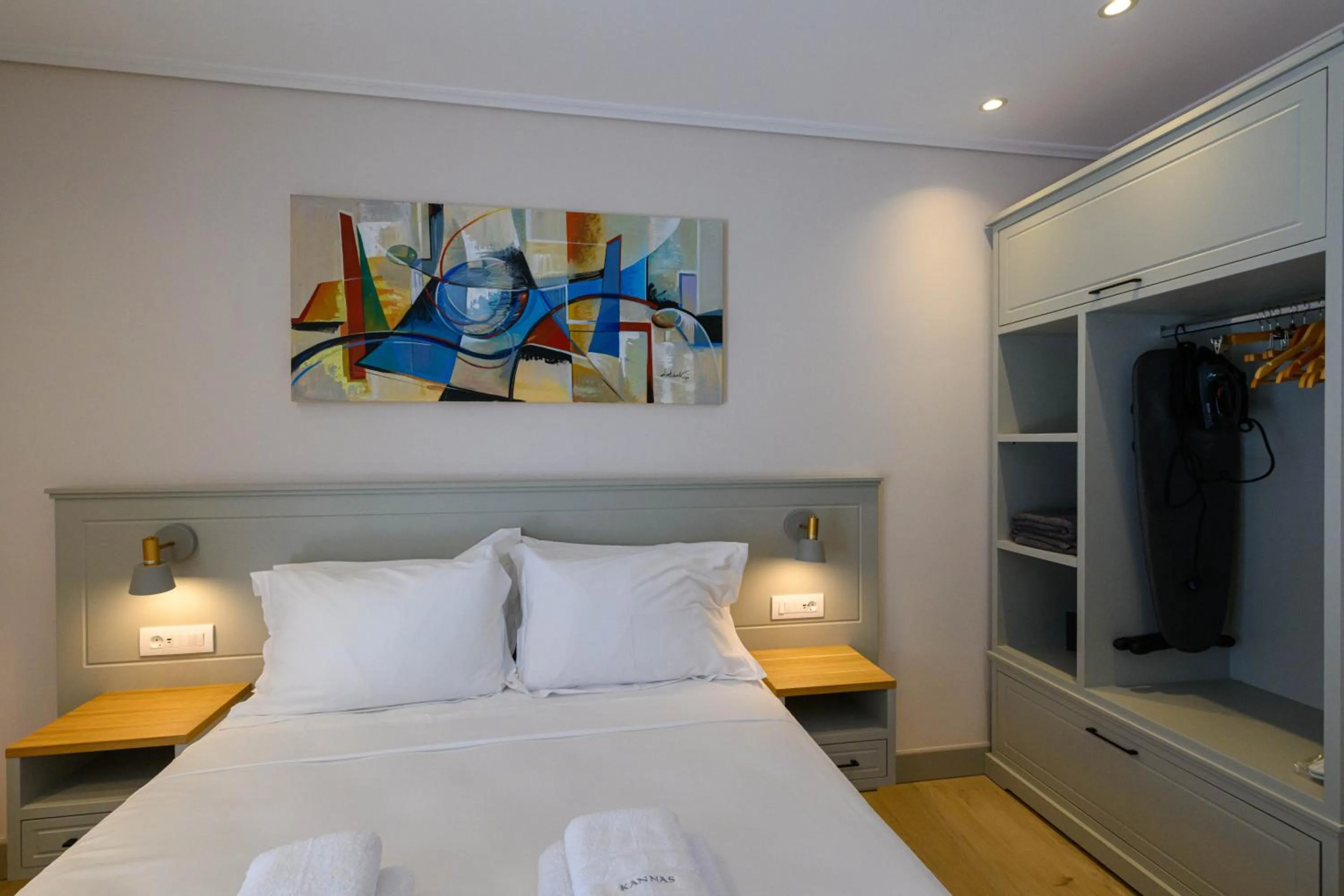 Bed in Kannas Mani Luxury Suites -Adults Friendly 14 Plus