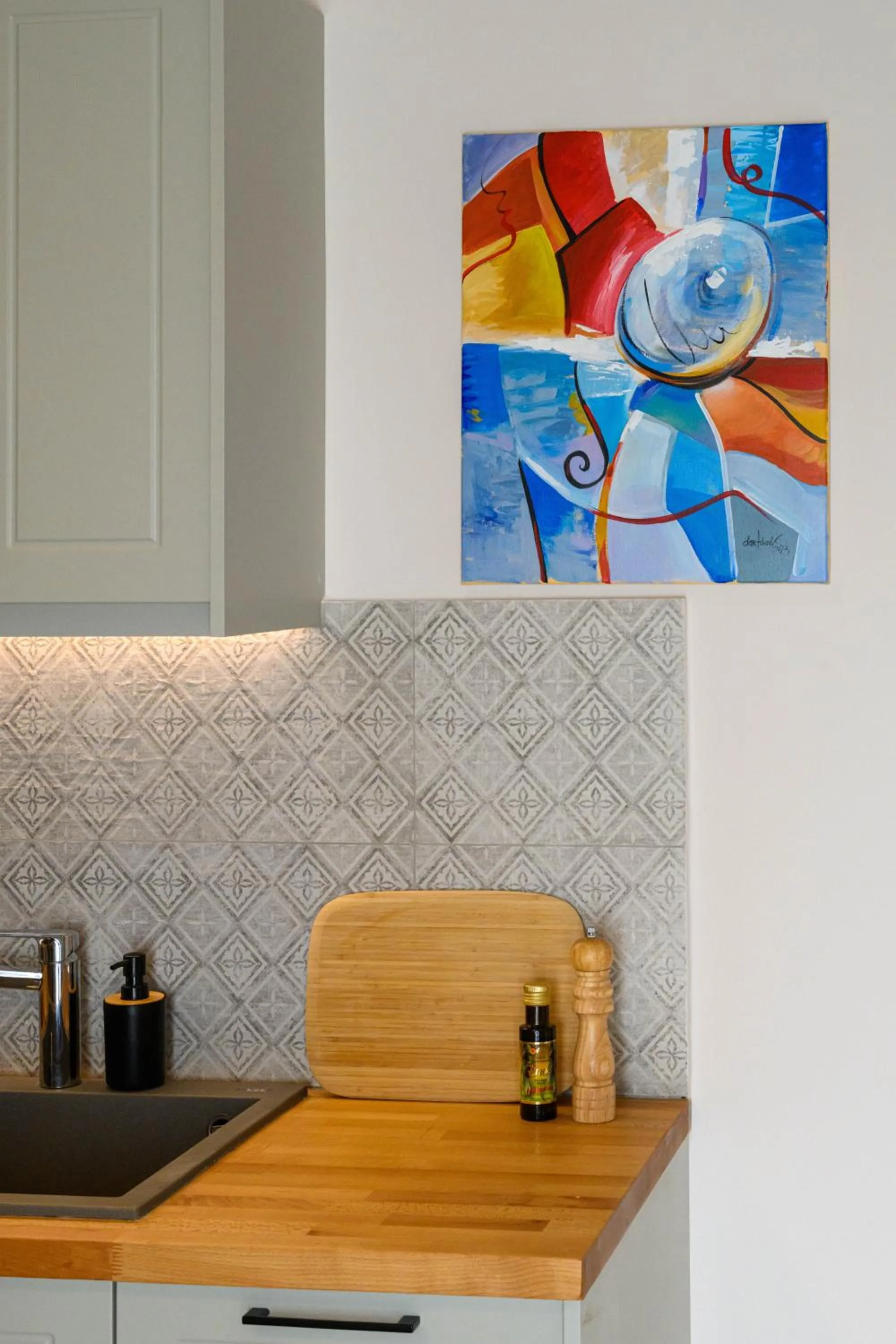 Kannas Mani Luxury Suites -Adults Friendly 14 Plus