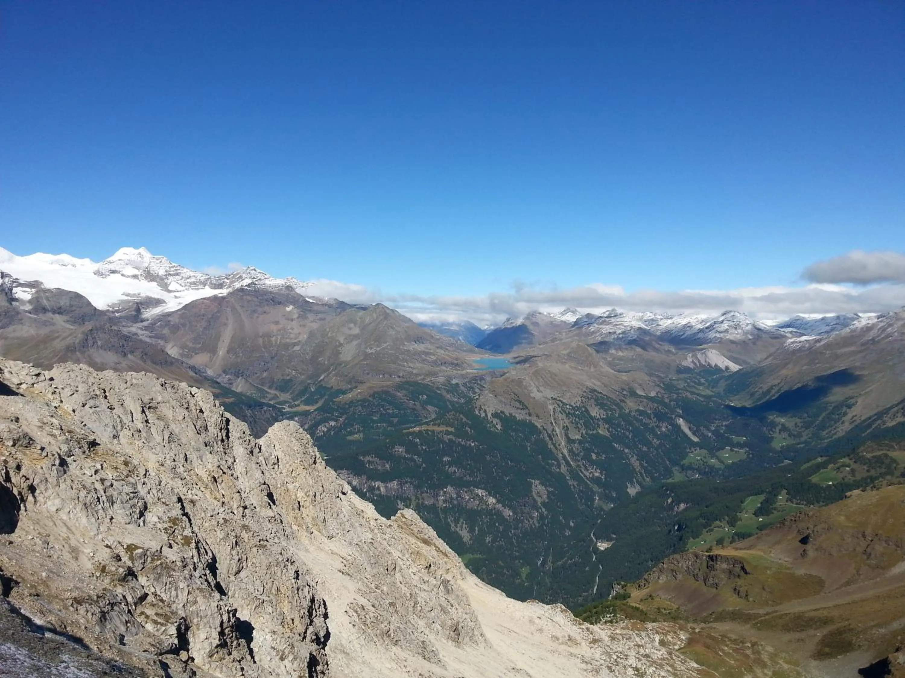 Hiking in Hotel Sassella
