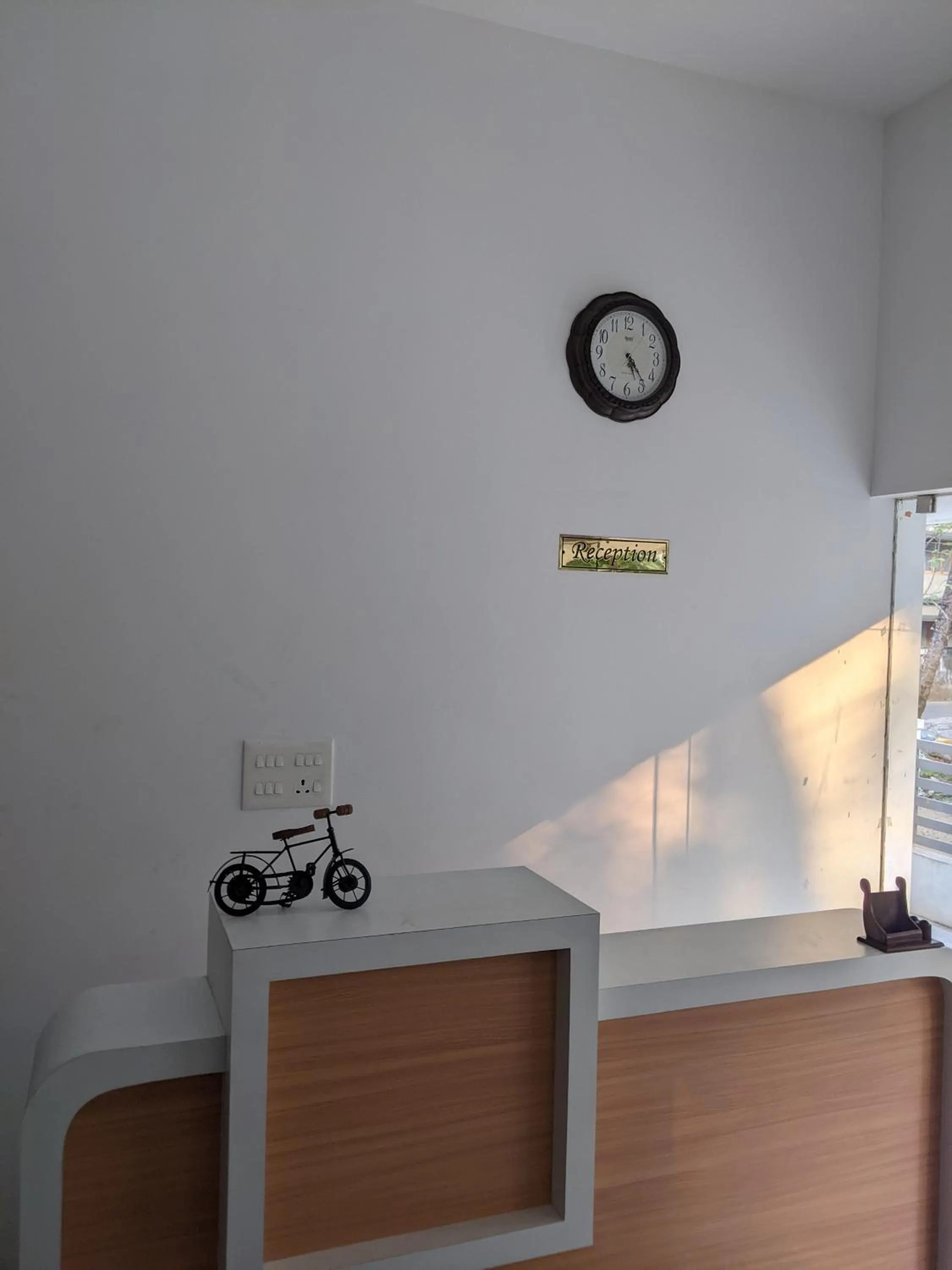 Property building in Atmos Inn Calicut Near Aster Mims Hospital