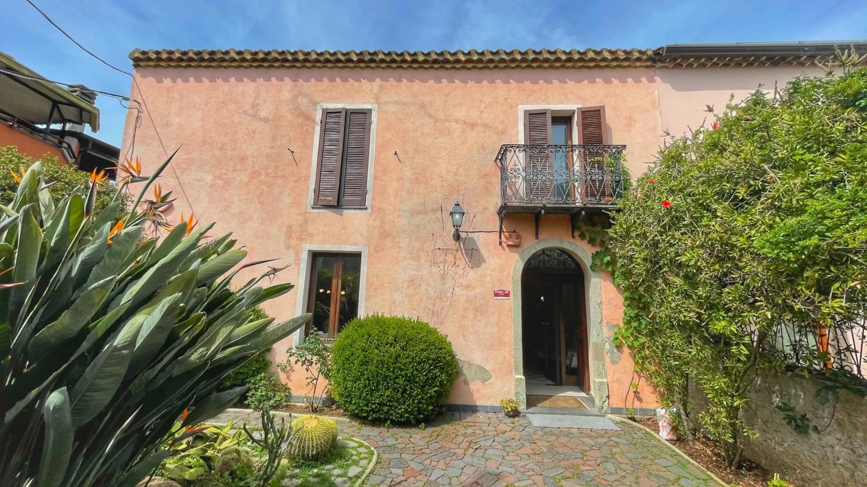 Property building in Sa Mola