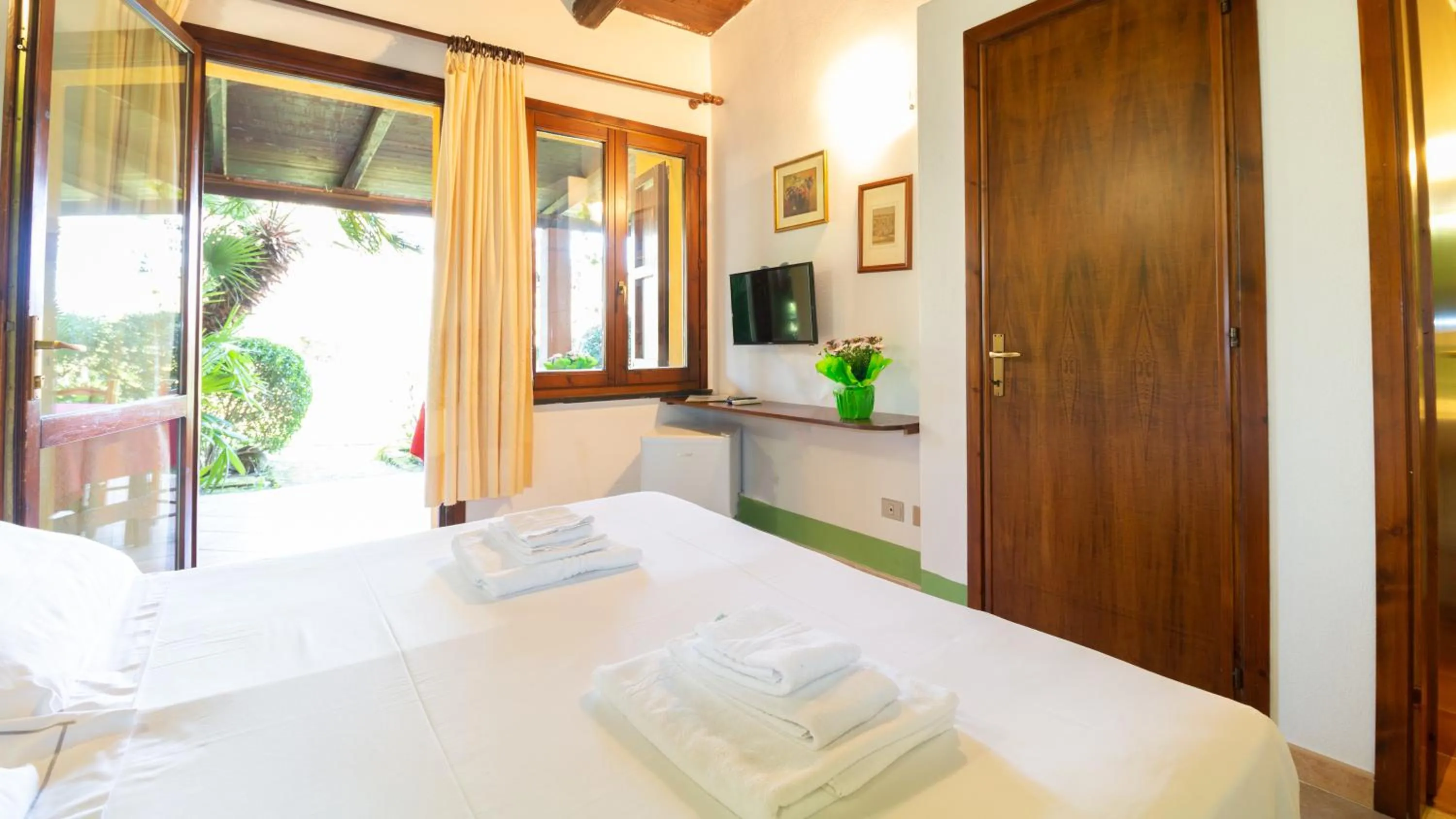 TV and multimedia, Bed in Sa Mola