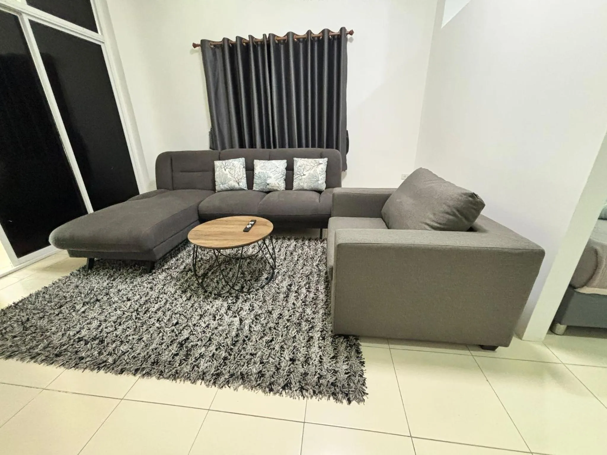 Seating area in K2 Seaside Suites