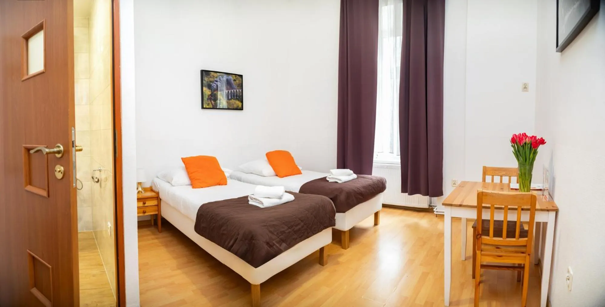 Photo of the whole room, Bed in Station Aparthotel