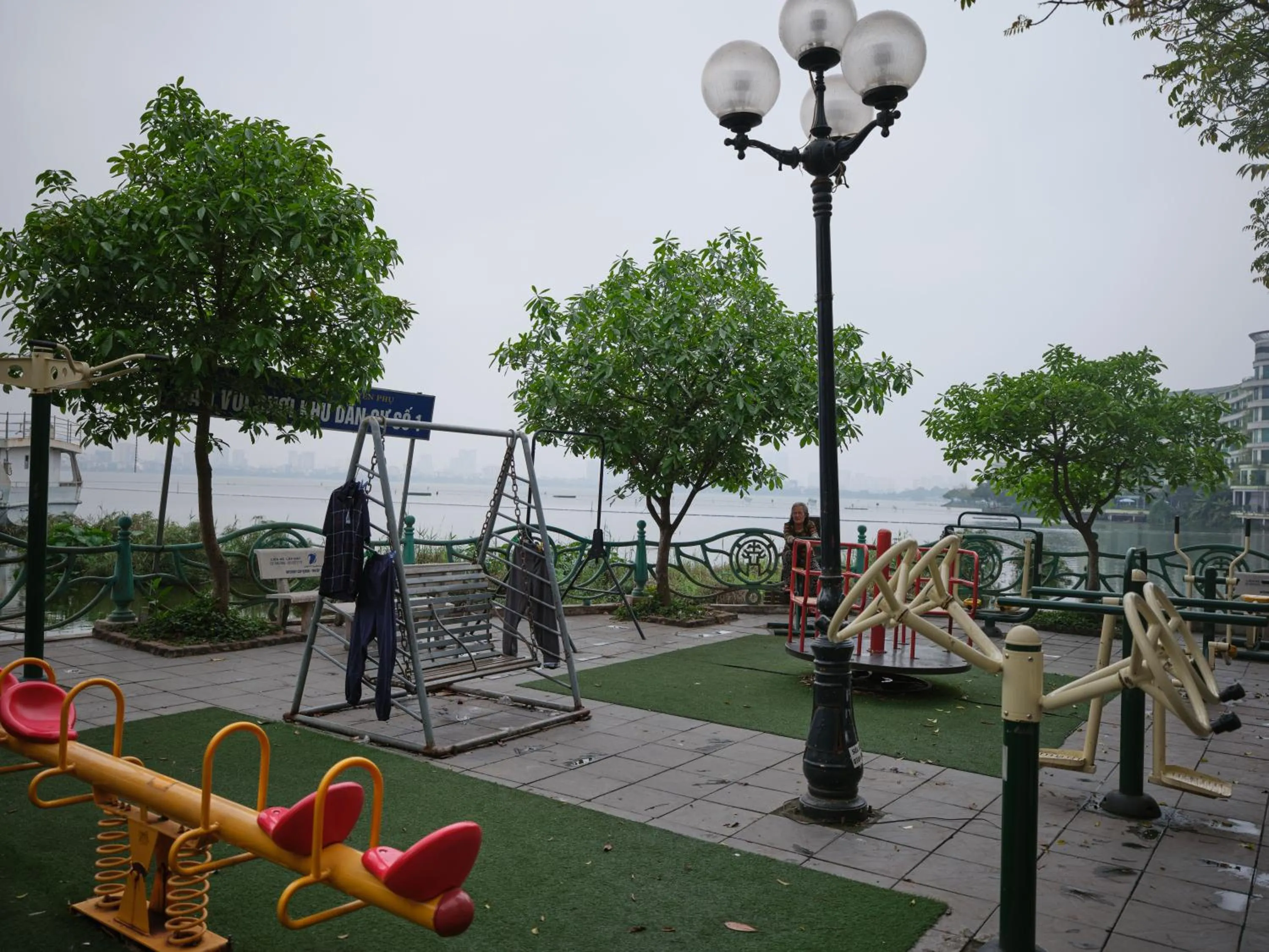 Garden in MoonLight Tay Ho