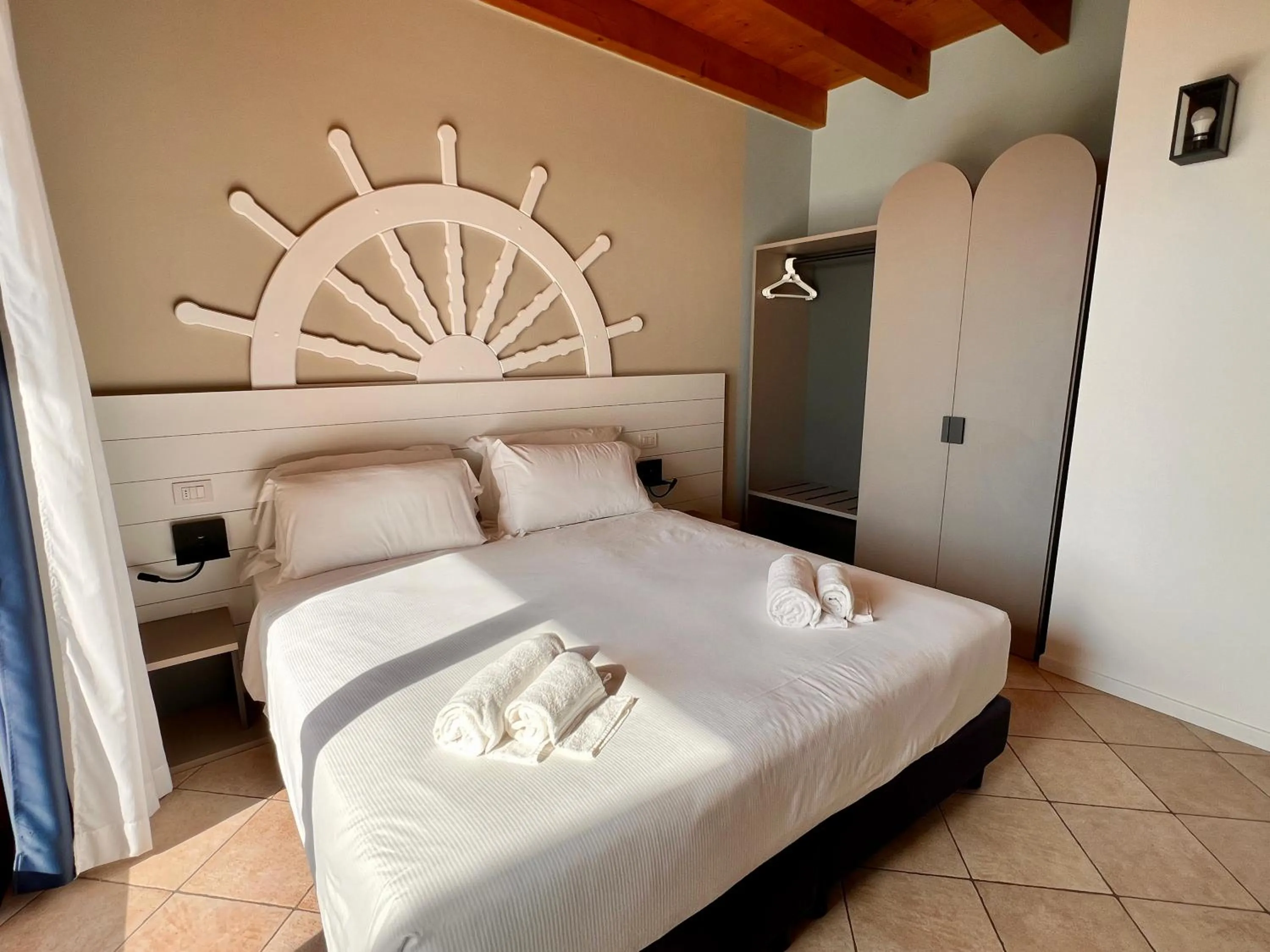Bedroom, Bed in Relais Rosa Dei Venti -Ciao Vacanze-