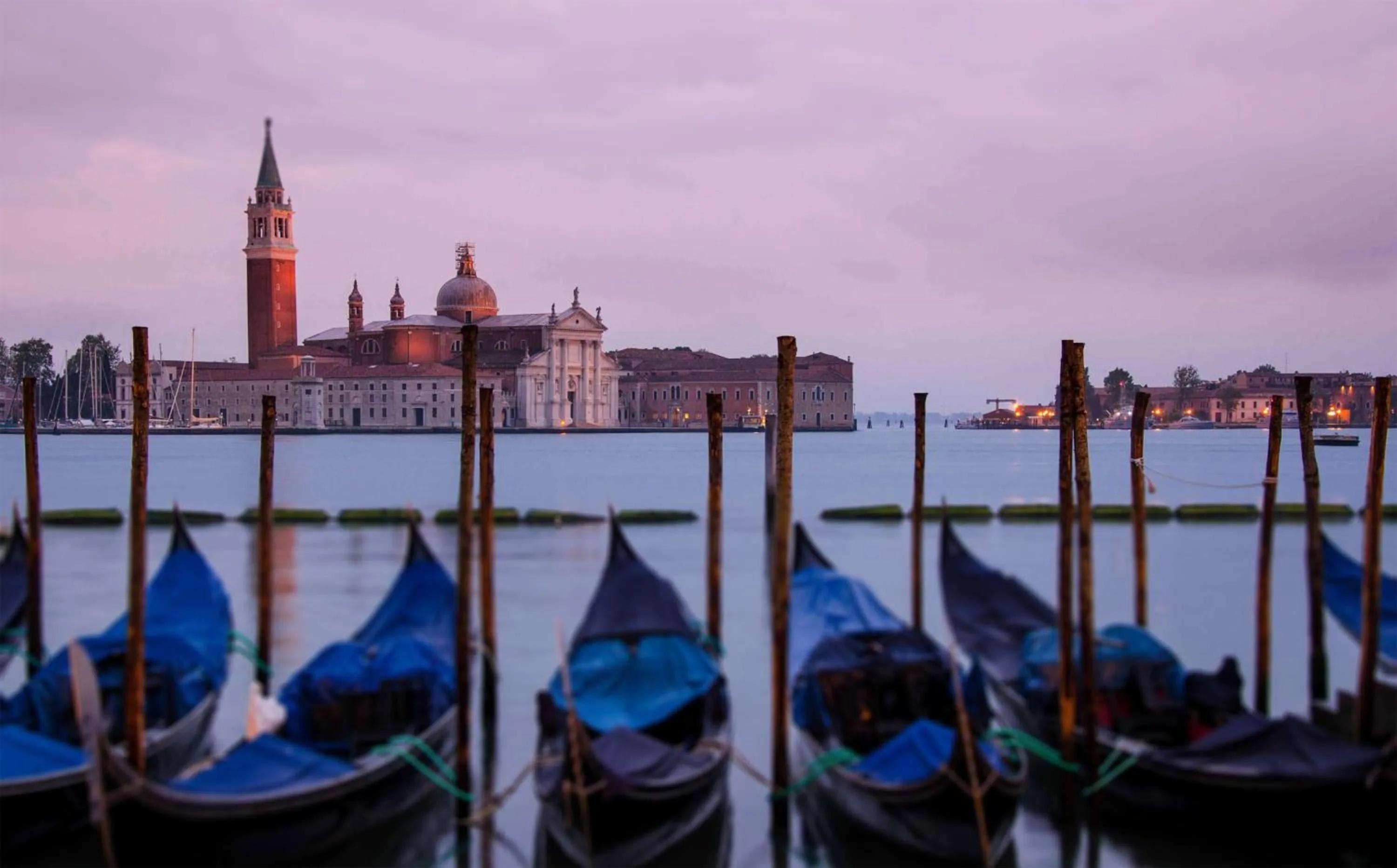 Property building in Hilton Molino Stucky Venice